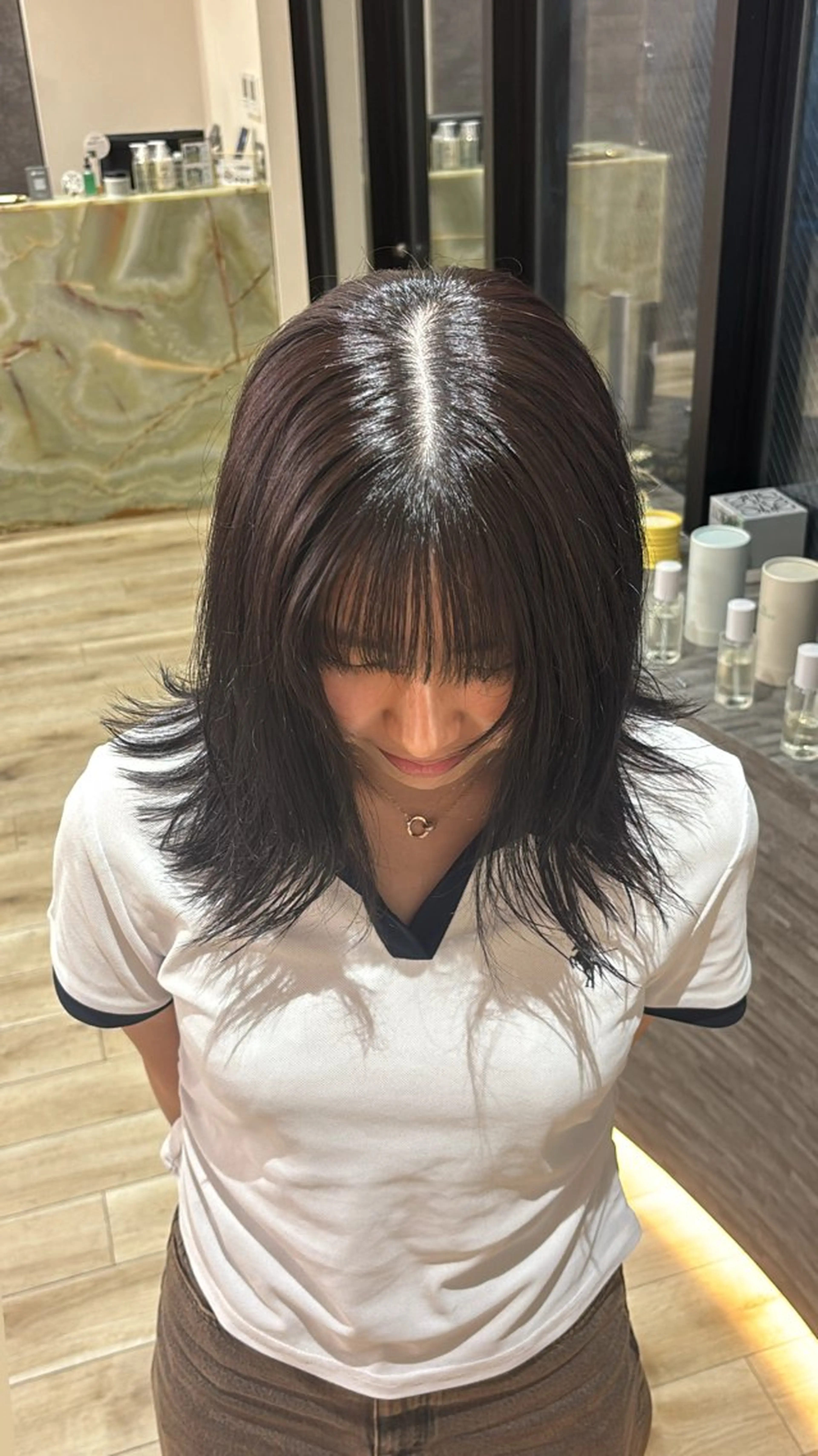 ミディアム カラー ブラウンカラー レッドカラー レッドブラウン カット ヘアカラー レイヤー✂︎ぷつボブ 艶カラー🤍noaのヘアスタイル