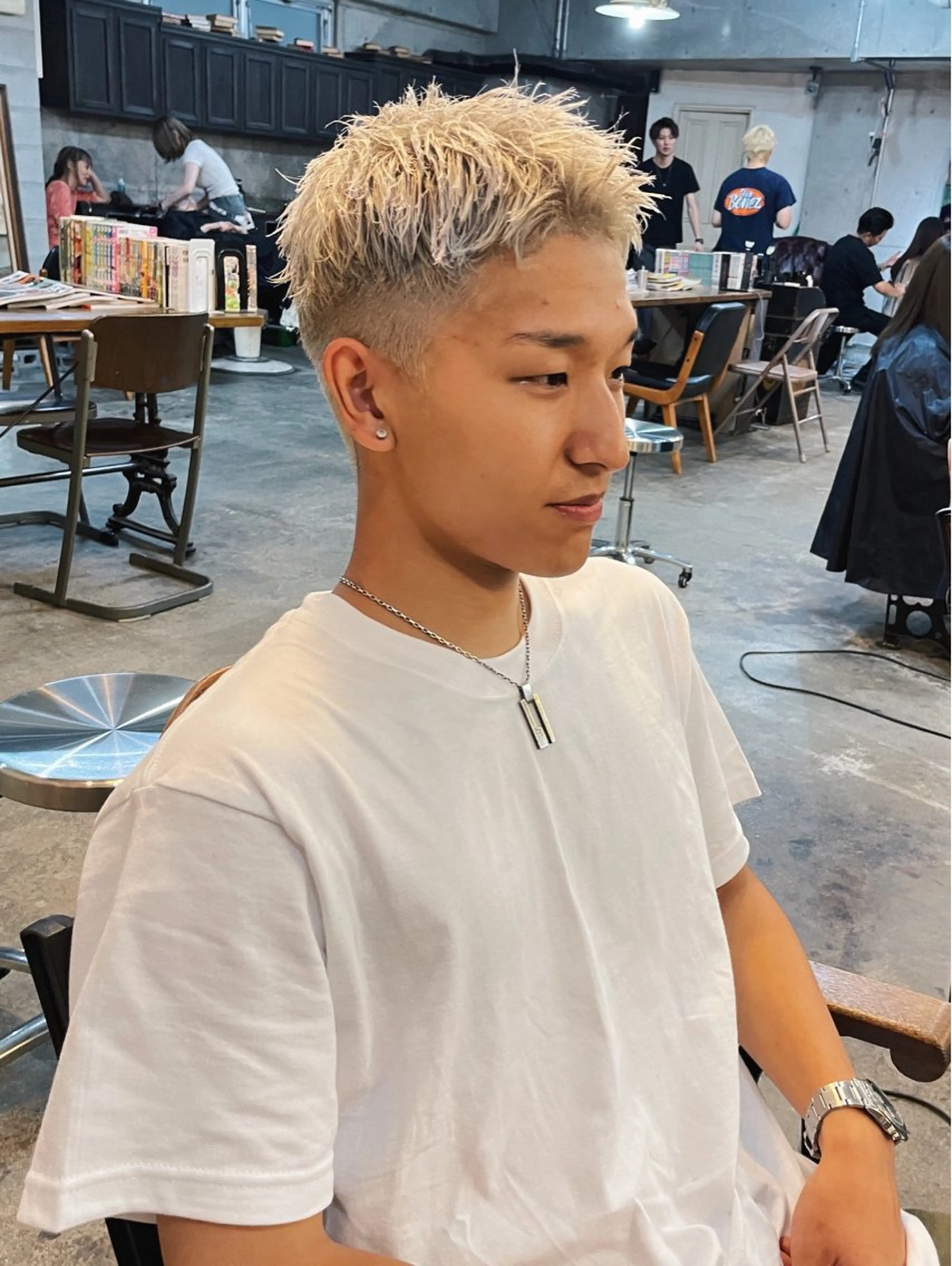 ショート メンズ カット ヘアカラー メンズ特化美容師 ハスイルイのヘアスタイル