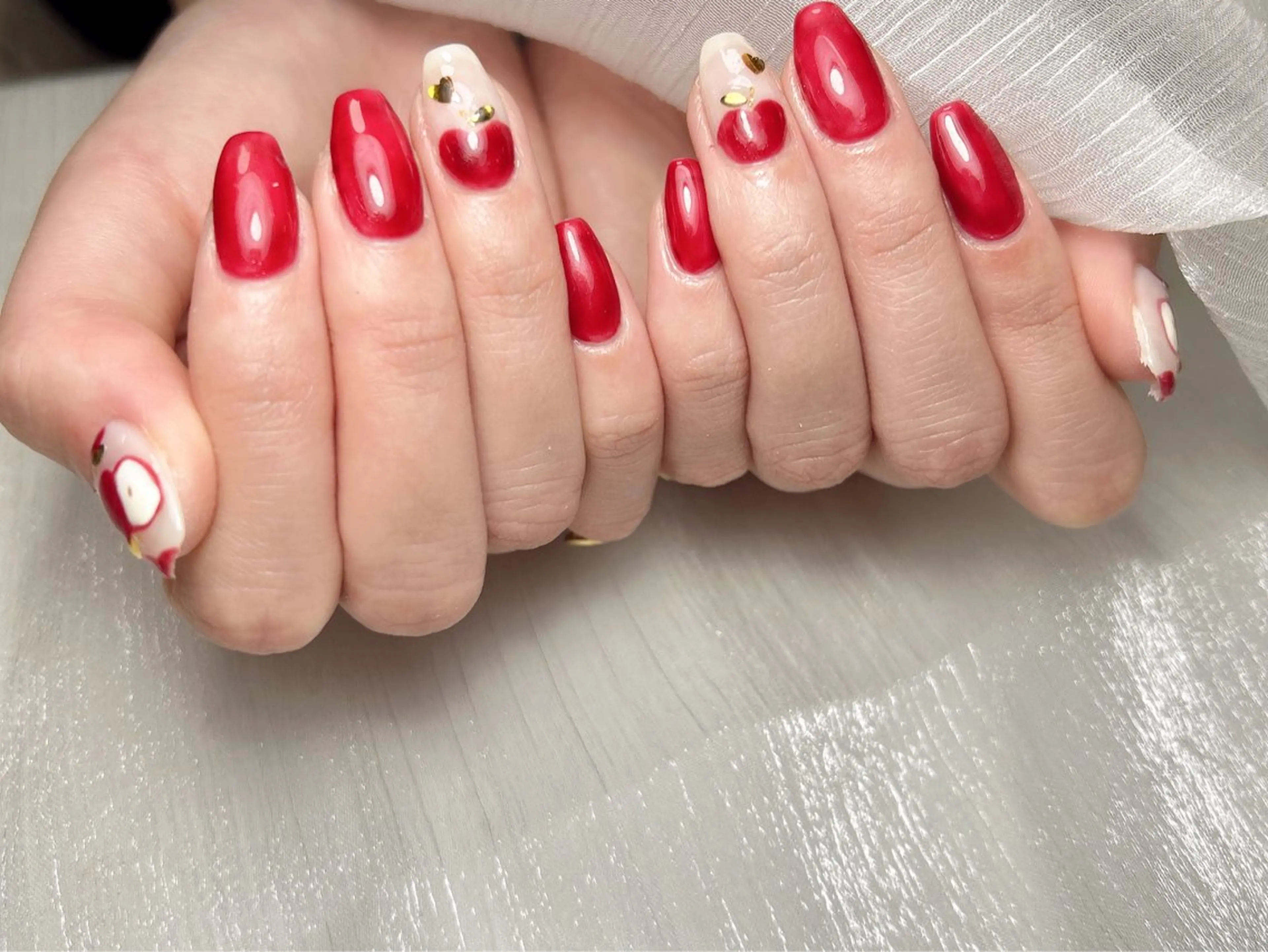 ネイル ハンドネイル オーラ ネイルサロンのネイルデザイン