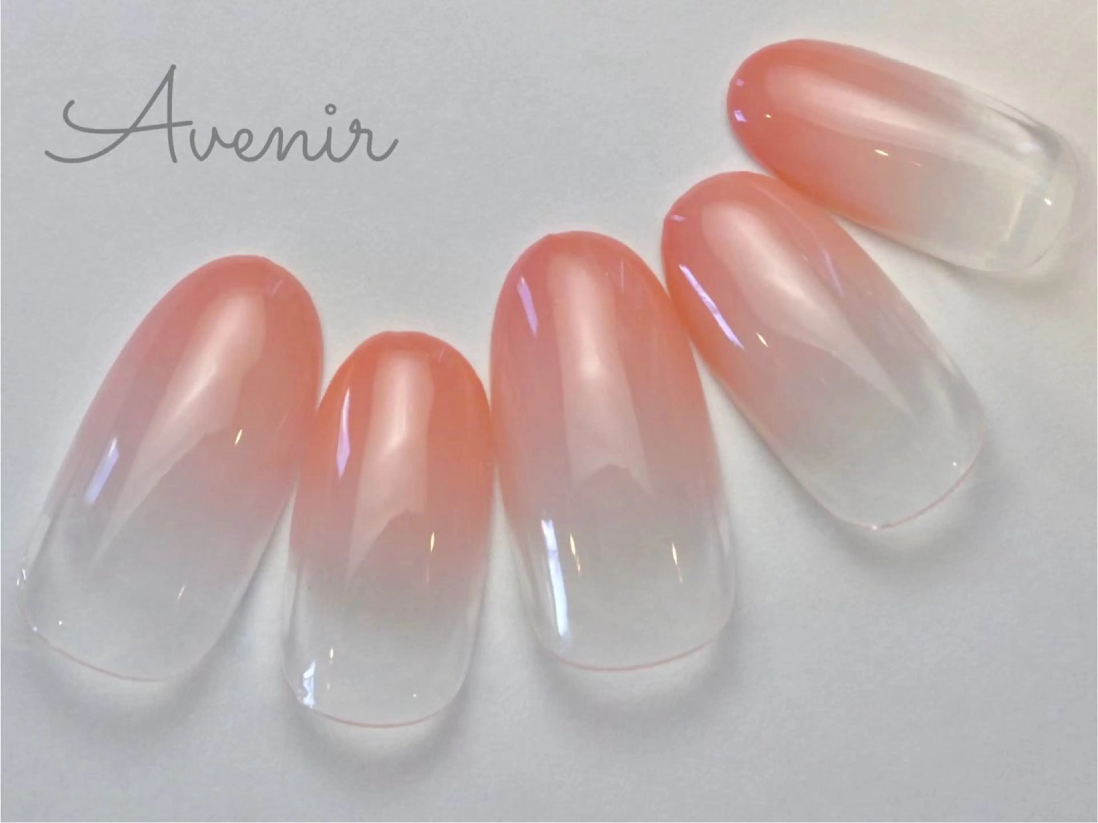 【定額シンプルコース】グラデ・ワンカラー（120色以上・2色まで)初回オフ無料✨爪に優しいパラジェル使用の写真