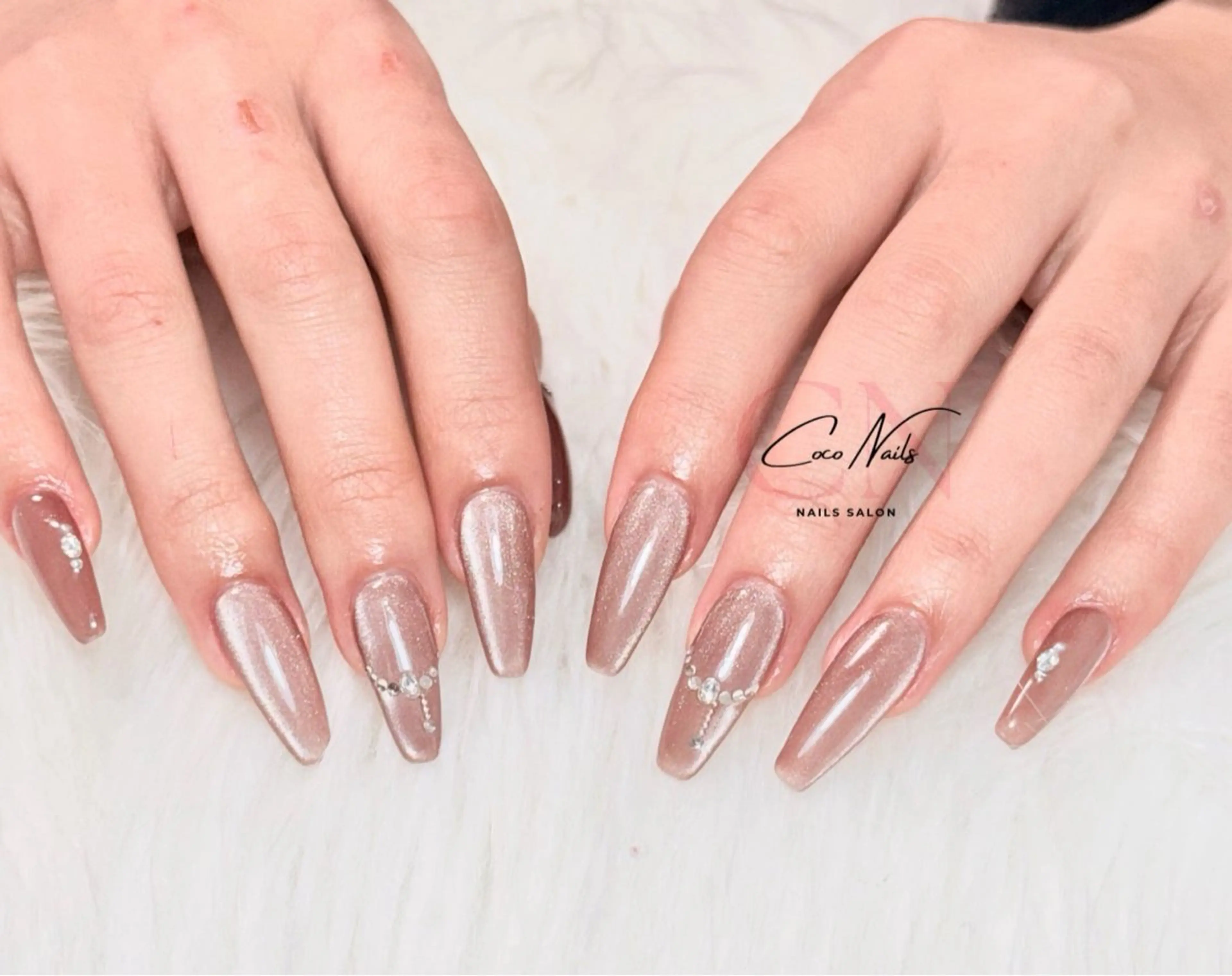 ネイル アートネイル フレンチネイル ジェルネイル 韓国ネイル ミラーネイル ハンドネイル 波 なみのネイルデザイン