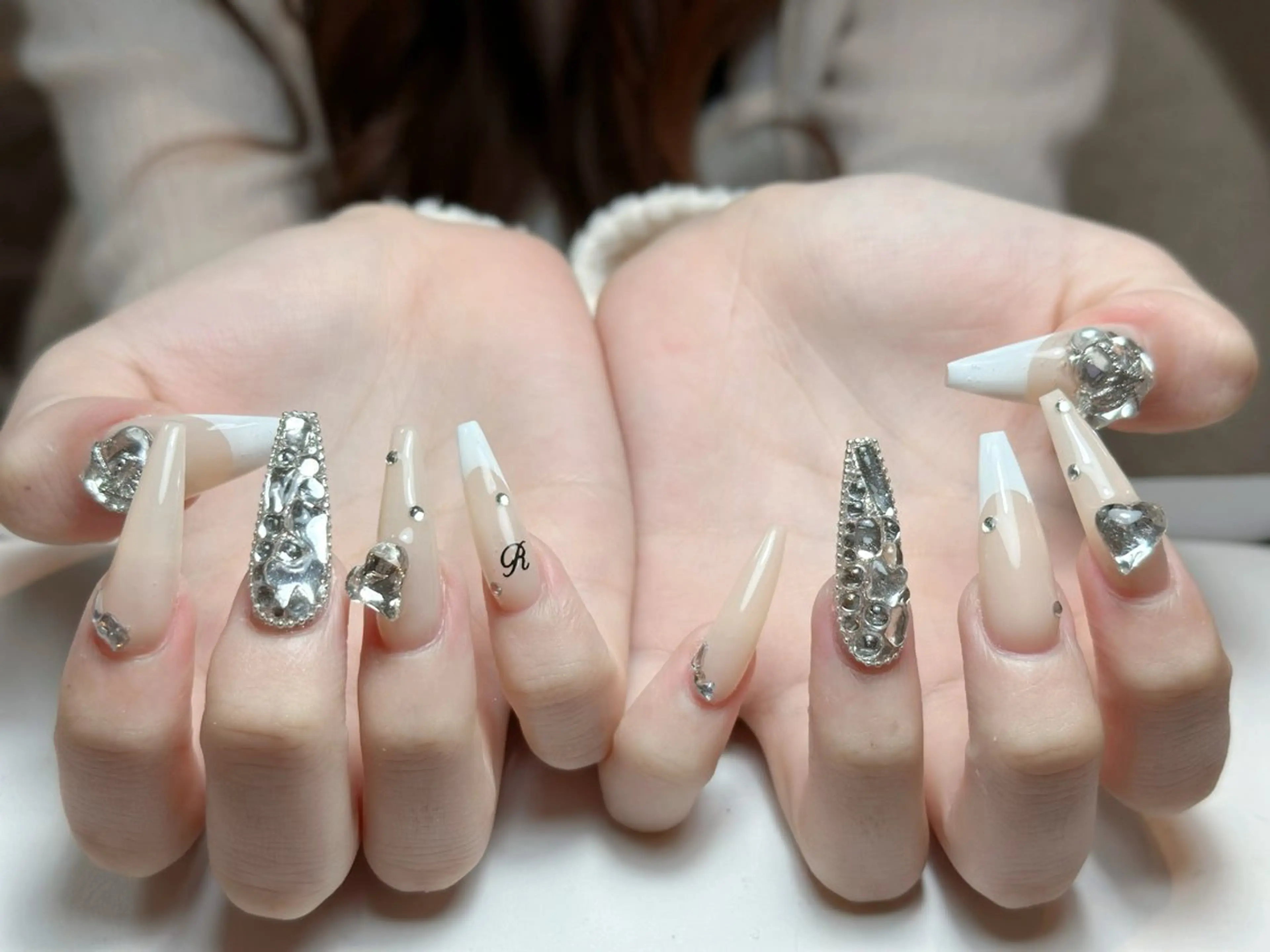 ネイル アートネイル 成人式 ジェルネイル ニュアンスネイル 夏ネイル ハンドネイル Nienail_ Luxeのネイルデザイン