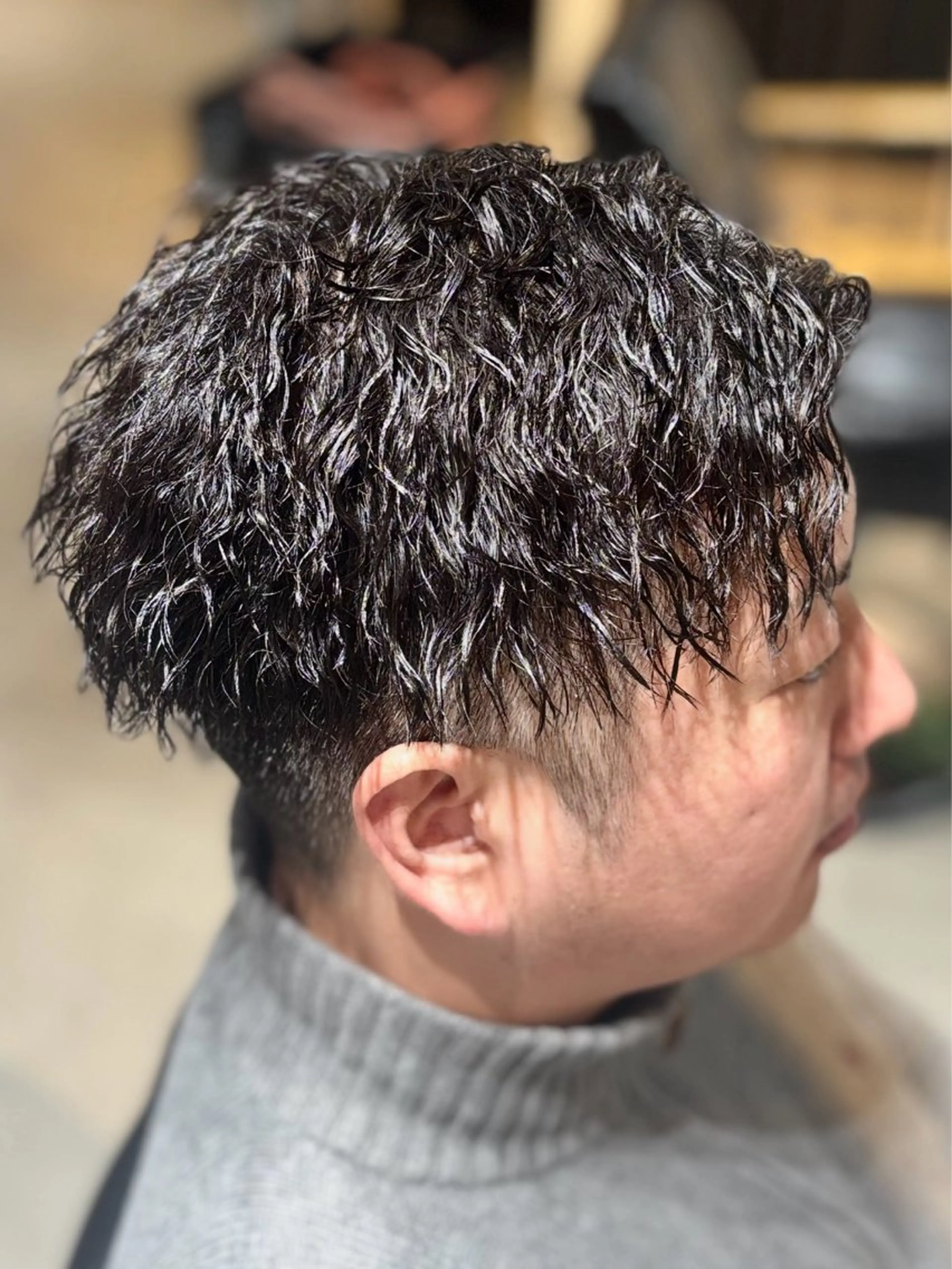パーマ メンズ シャドウパーマ 高森蓮のヘアスタイル