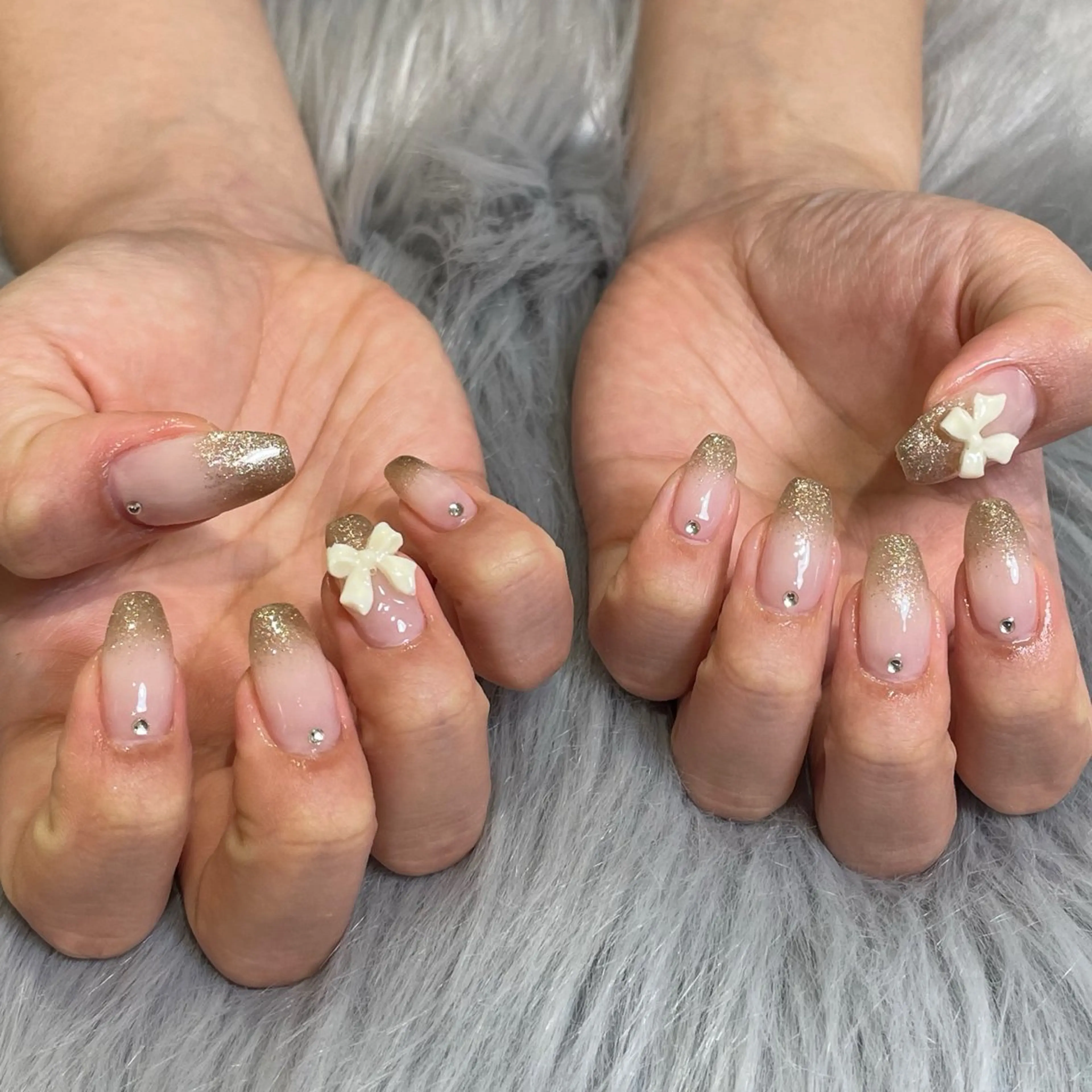 ネイル ラメ(グリッター) ハンドネイル RICO Nail パーツつけ放題🌈のネイルデザイン