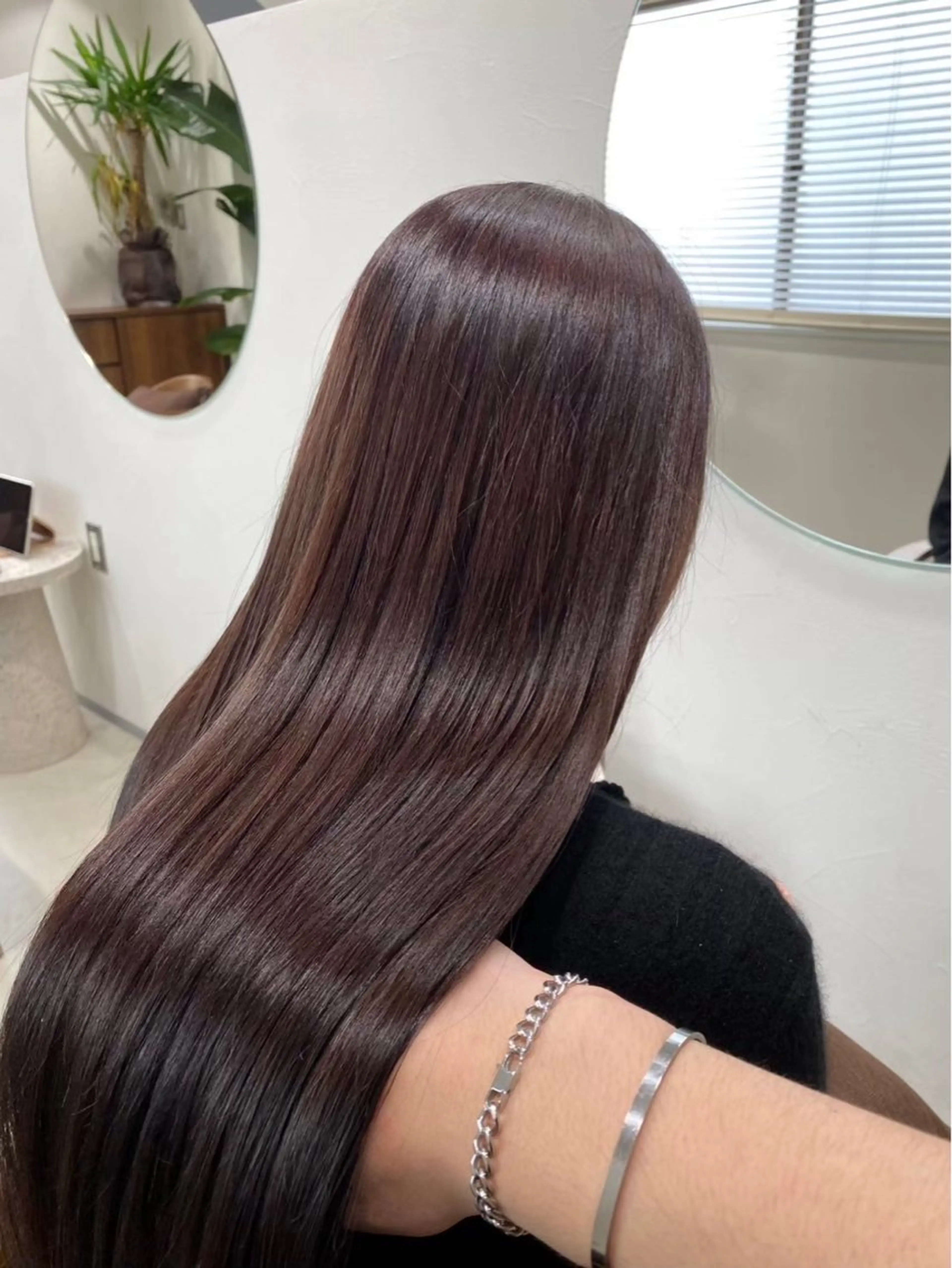 ロング 原口 桃歌のヘアスタイル