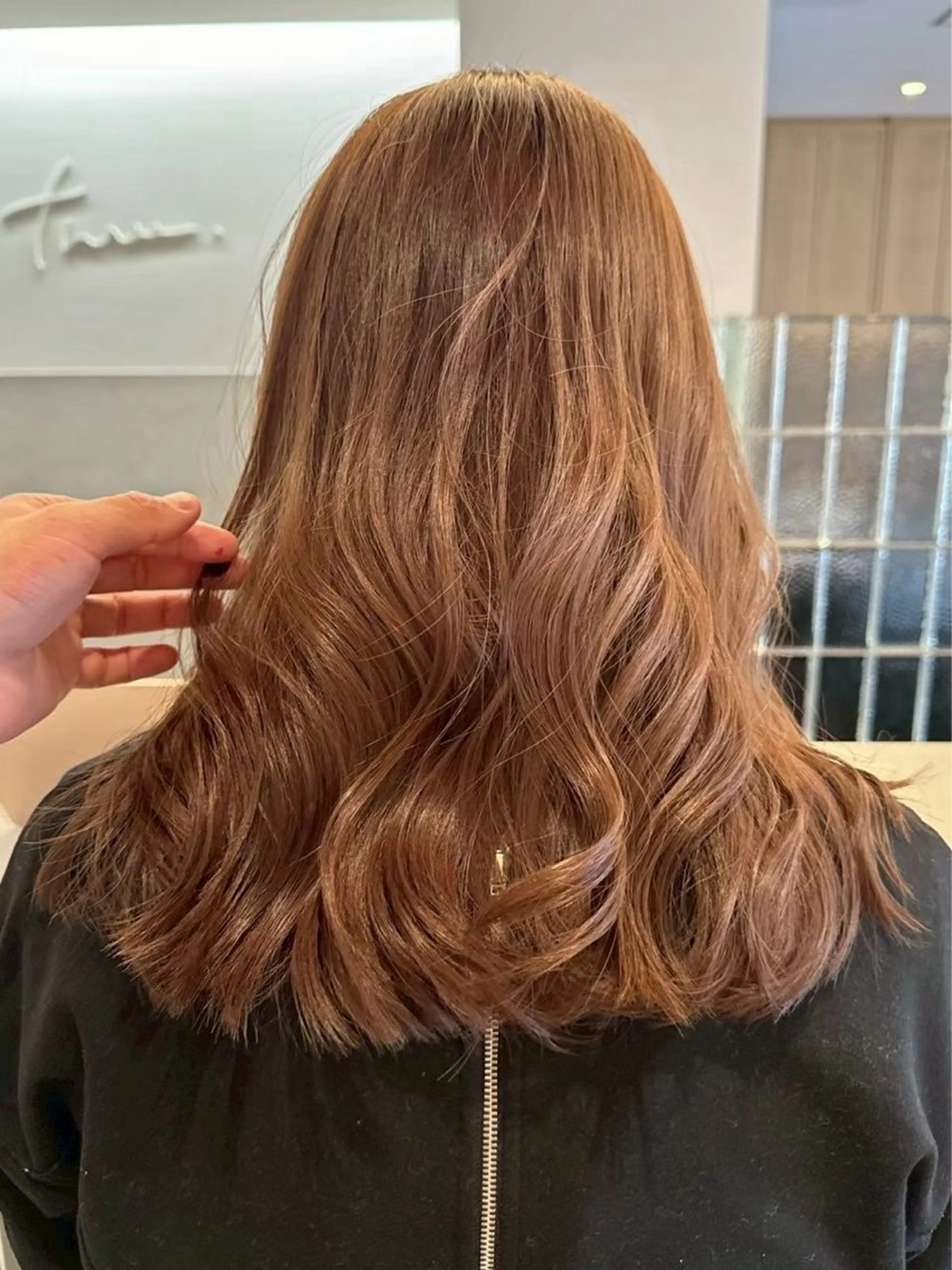 セミロング 髪質改善 縮毛矯正 トリートメント nok Kaoriのヘアスタイル