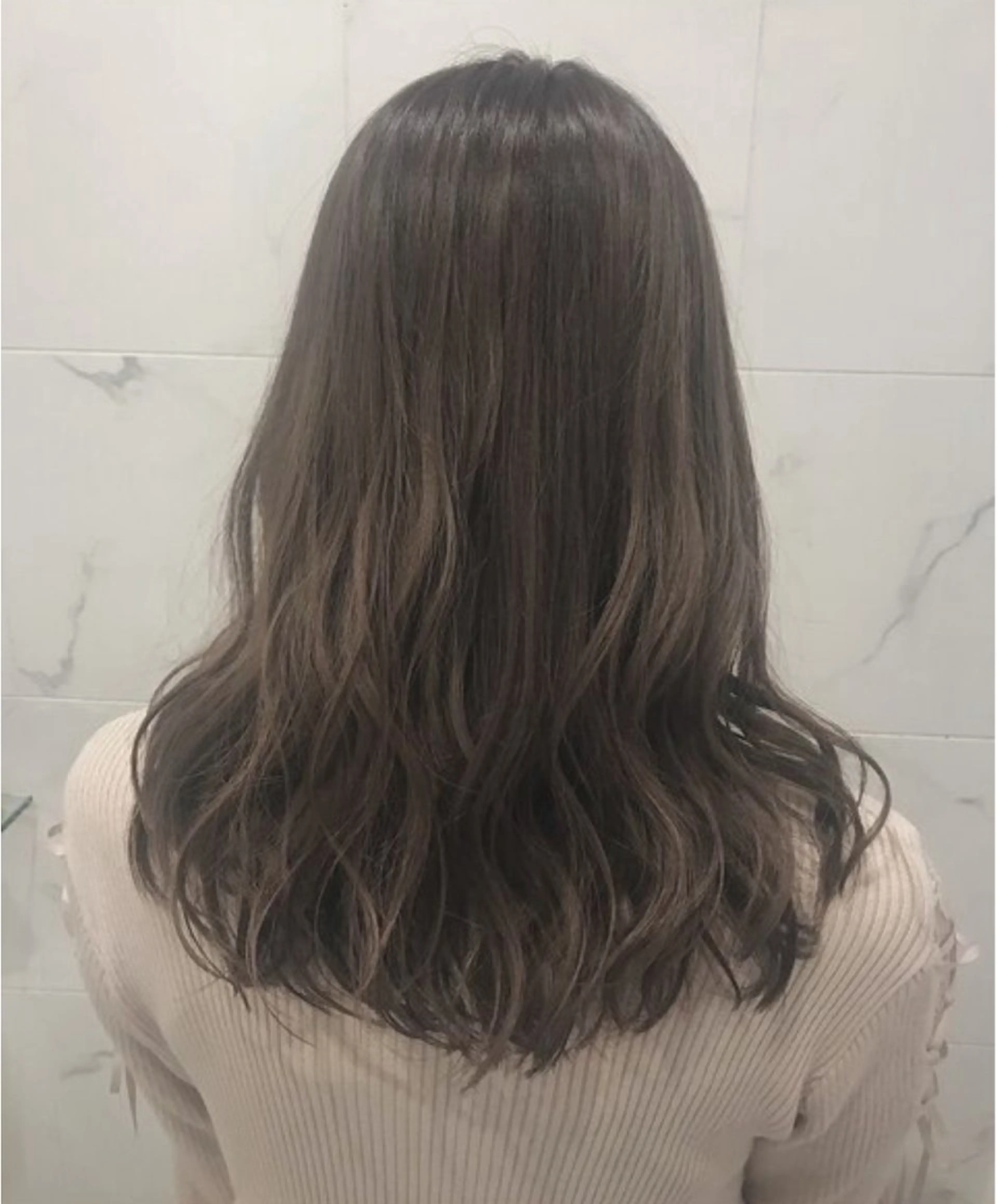 カラー 🫧ハイライトモデル 募集🫧溝口結麻のヘアスタイル