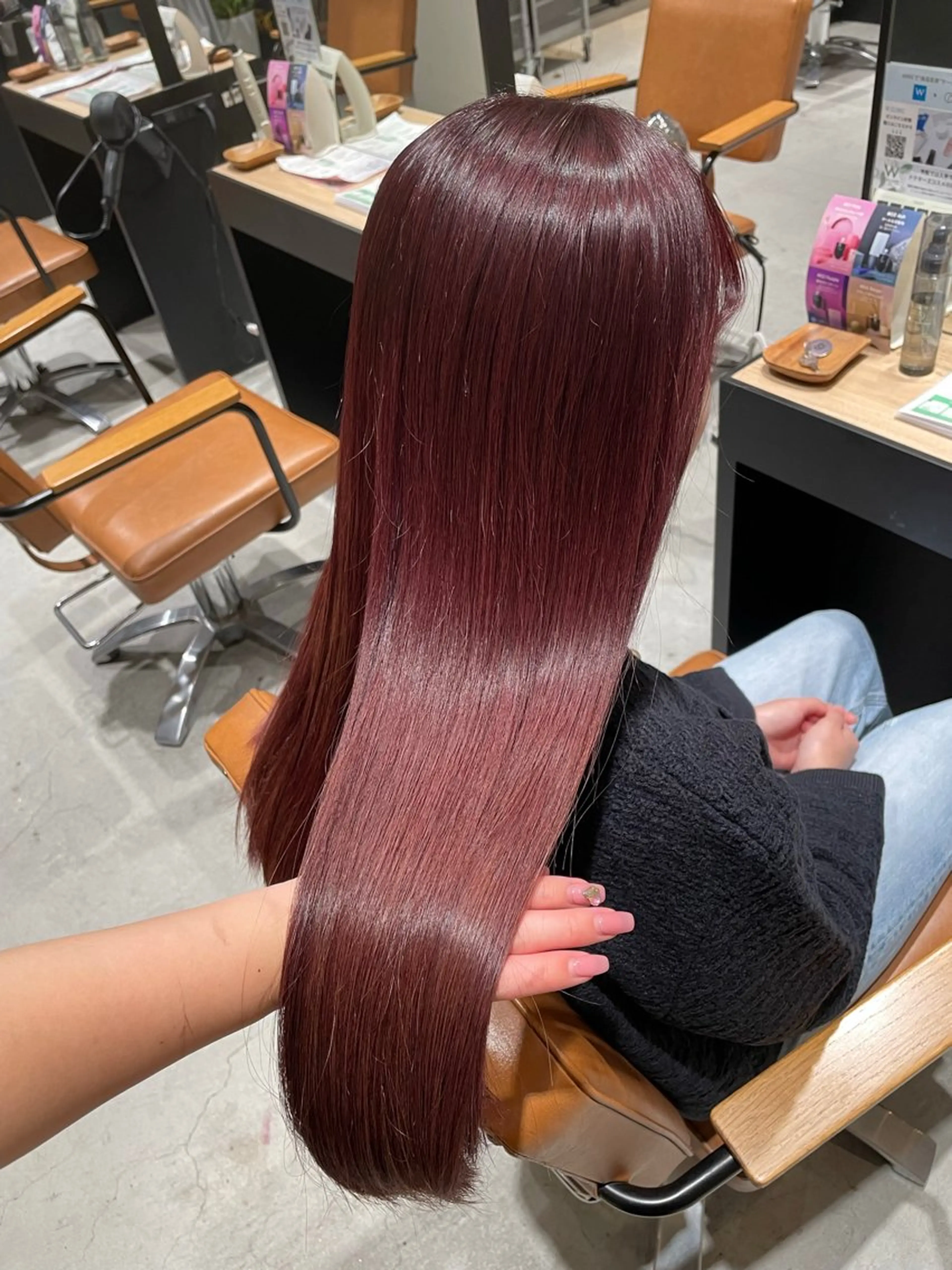 セミロング 寺西 恵🪡🤍のヘアスタイル