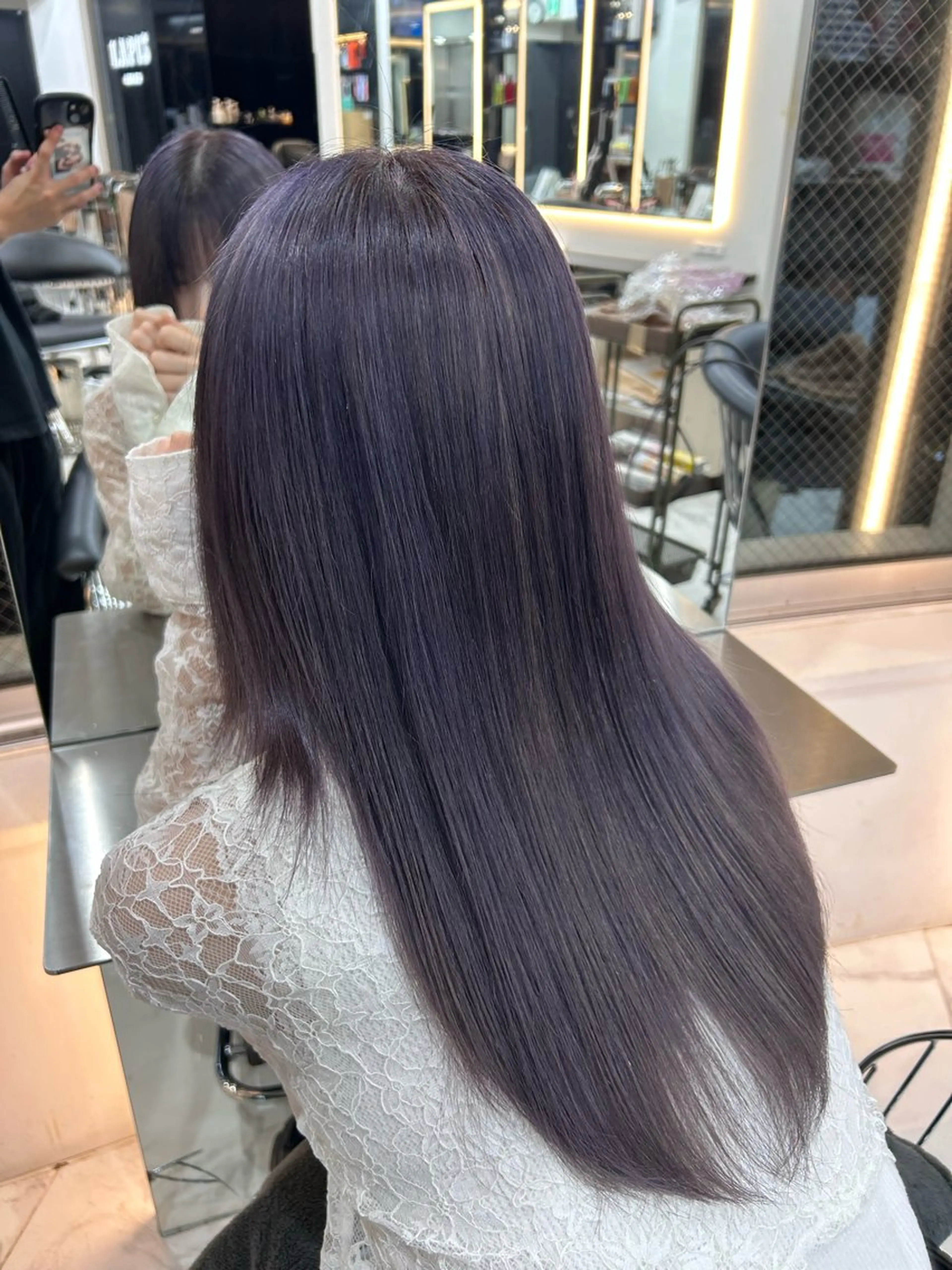 カラー ブリーチ ヘアカラー VLOW nex the salon 表参道【ブロウ ネックス ザ サロン】所属・上原成統/艶カラー/ 白髪ぼかし/表参道のヘアスタイル