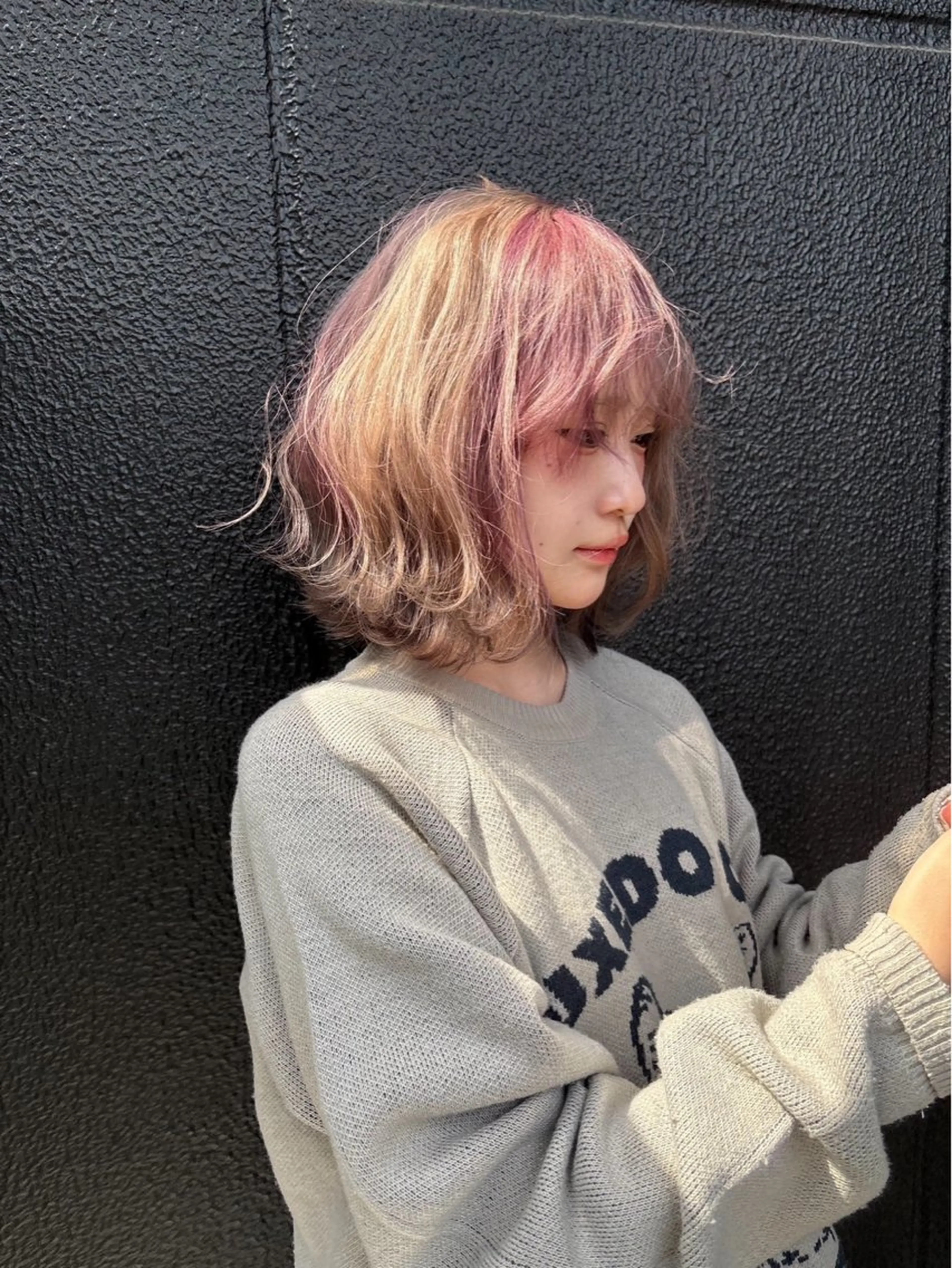 ミディアム カラー ブリーチ ケアブリーチ ハイトーンカラー カット ヘアカラー トリートメント Null原宿所属・jyui/原宿 ハイトーン/デザインのヘアスタイル