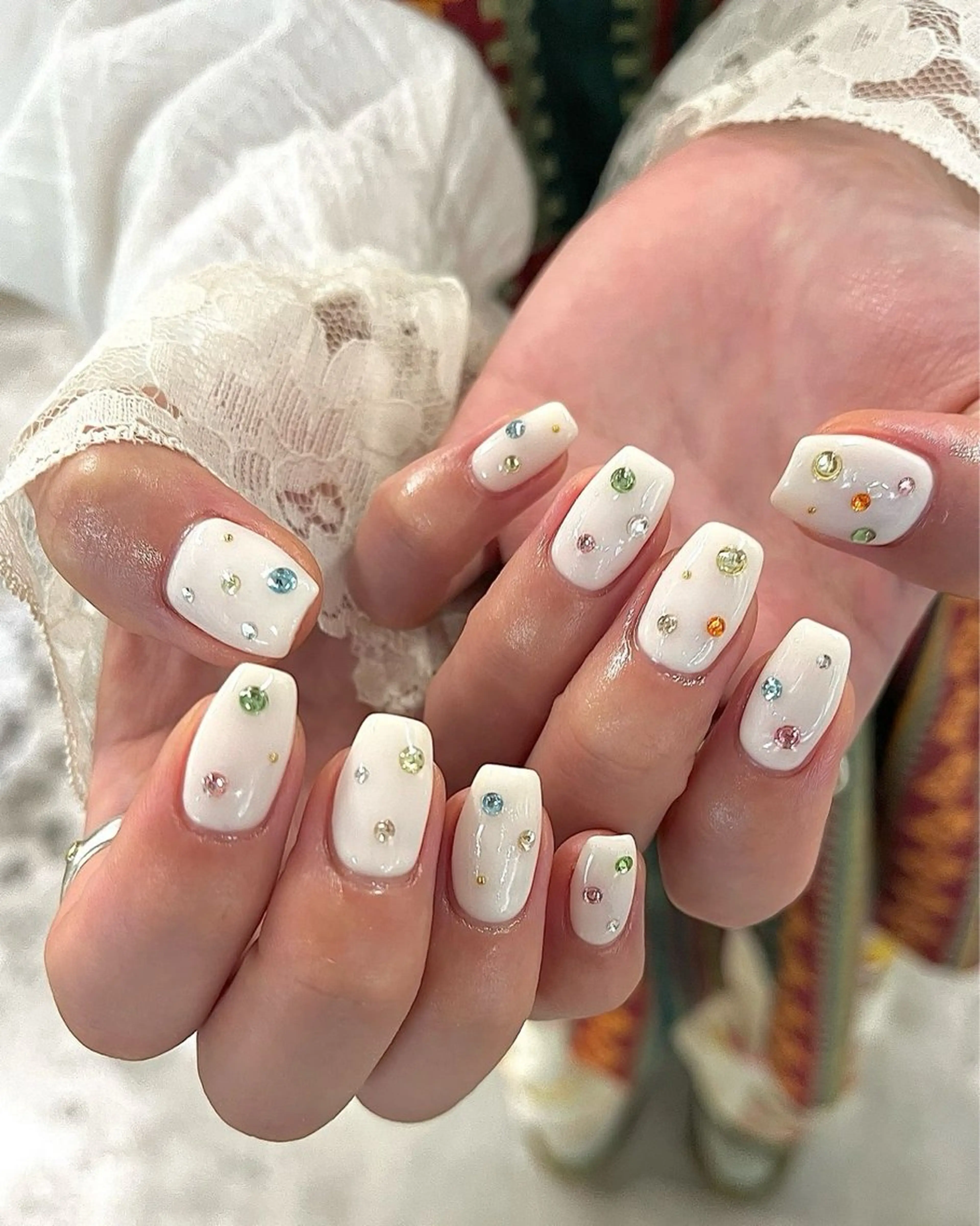 ネイル 韓国ネイル 持ち込み ニュアンスネイル ネイルチップ 冬ネイル RINN ANA.CHUOのネイルデザイン