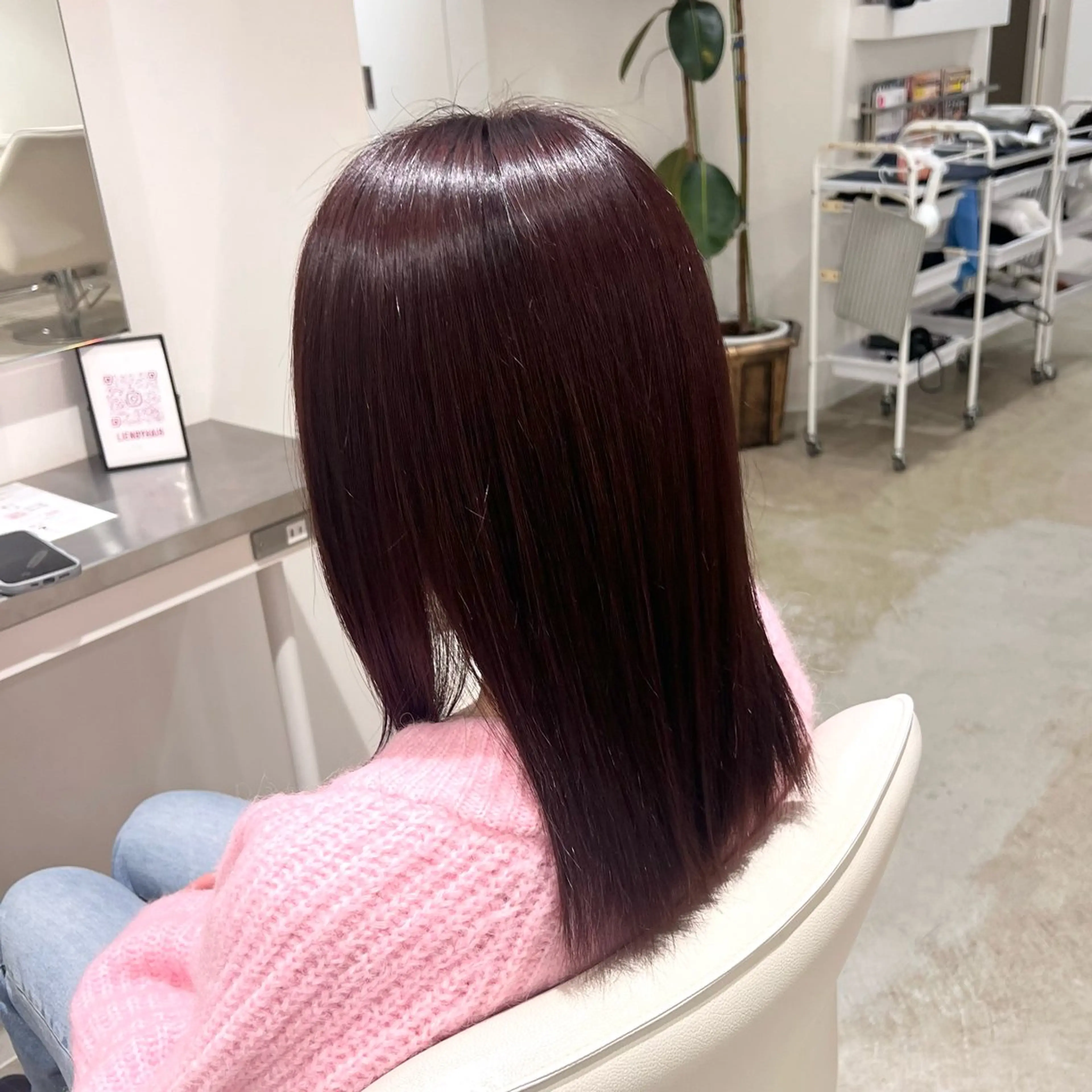 カラー Lien カレンのヘアスタイル
