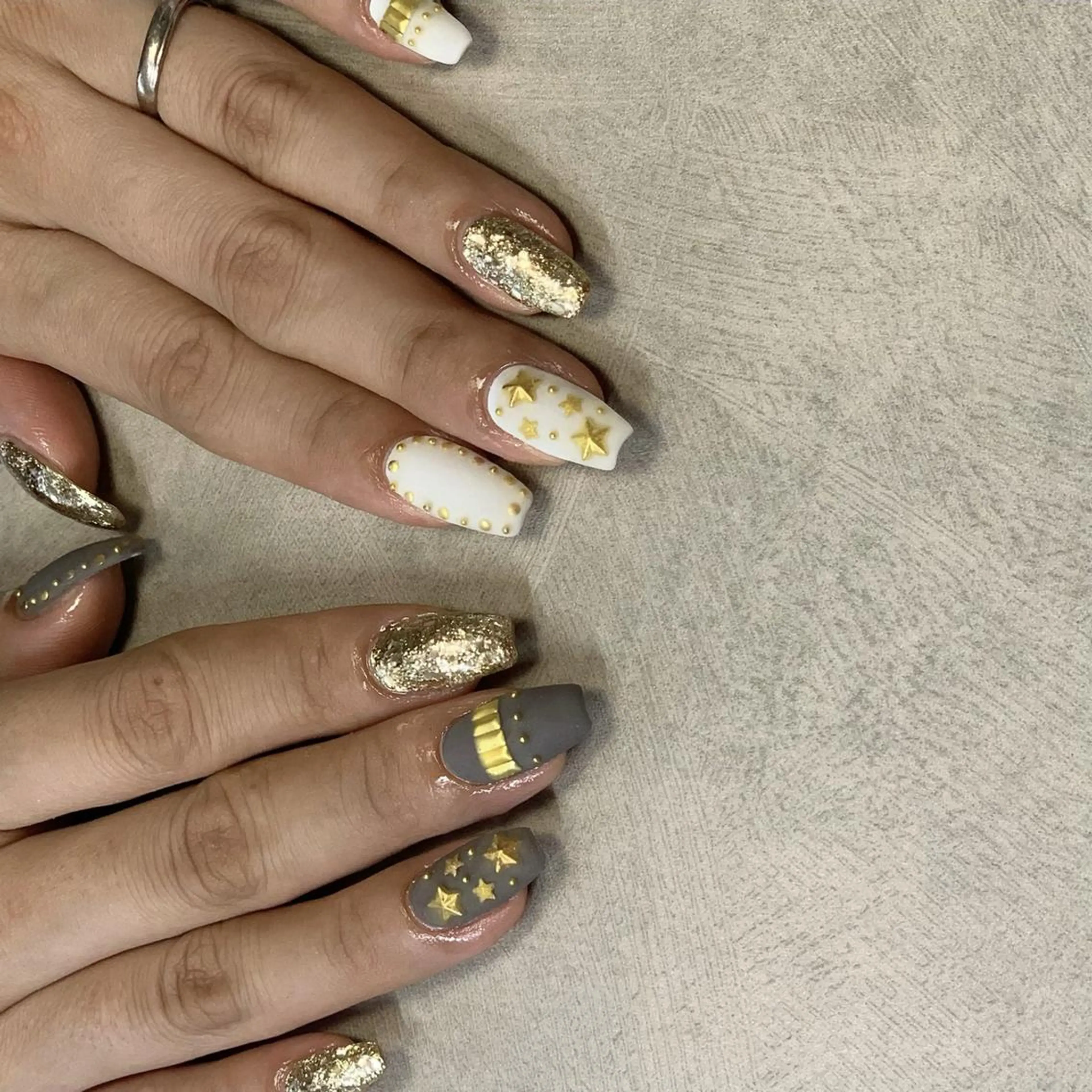 ネイル S. JEWELのネイルデザイン