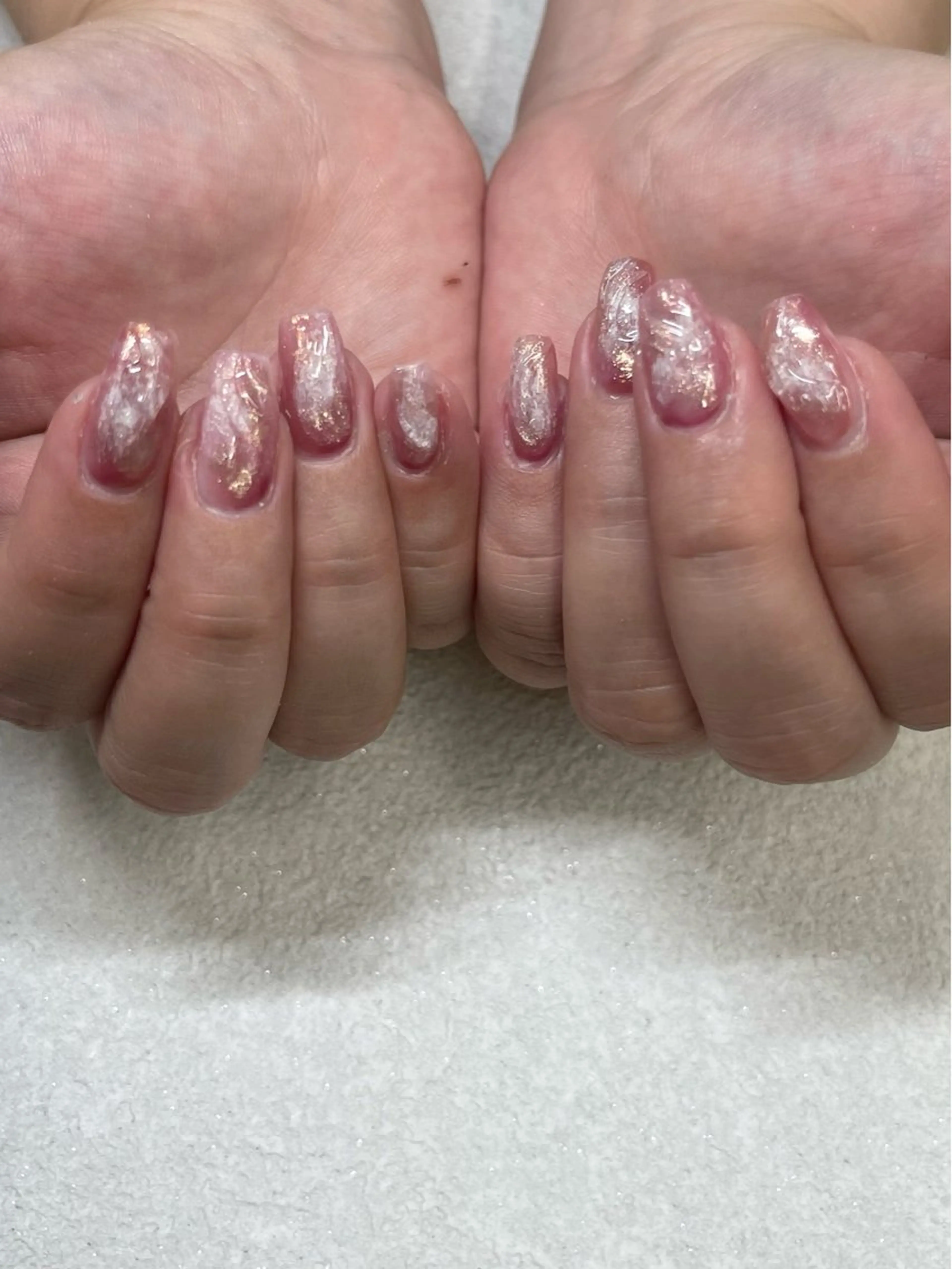 ミディアム Nonche 大阪梅田店のネイルデザイン