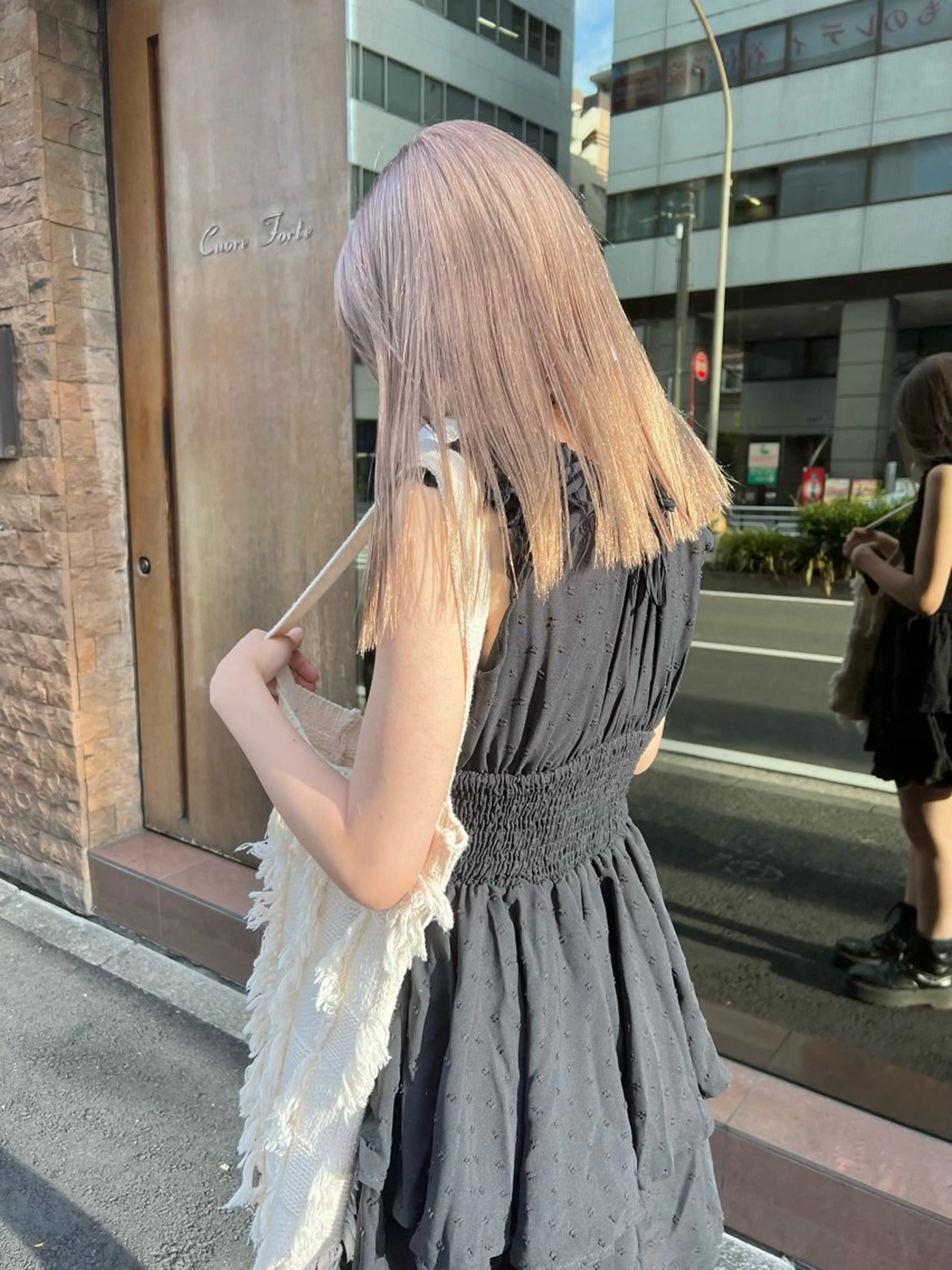 セミロング カラー 🌈ハイトーン/ボブ 🌈のヘアスタイル