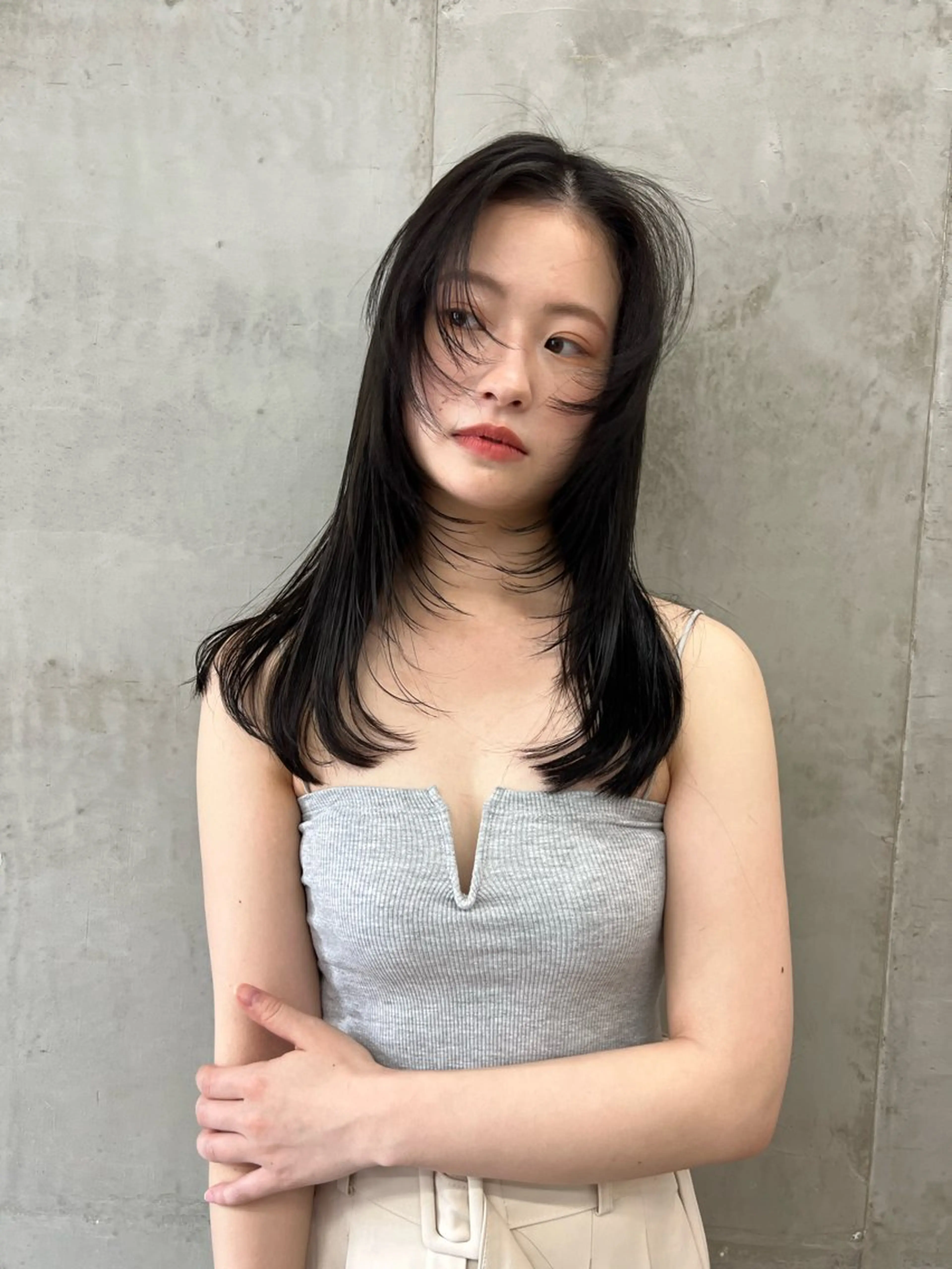 ロング カラー 黒髪 顔まわりレイヤー レイヤーカット カット カットモデル募集中 ／HARUKA🎀のヘアスタイル