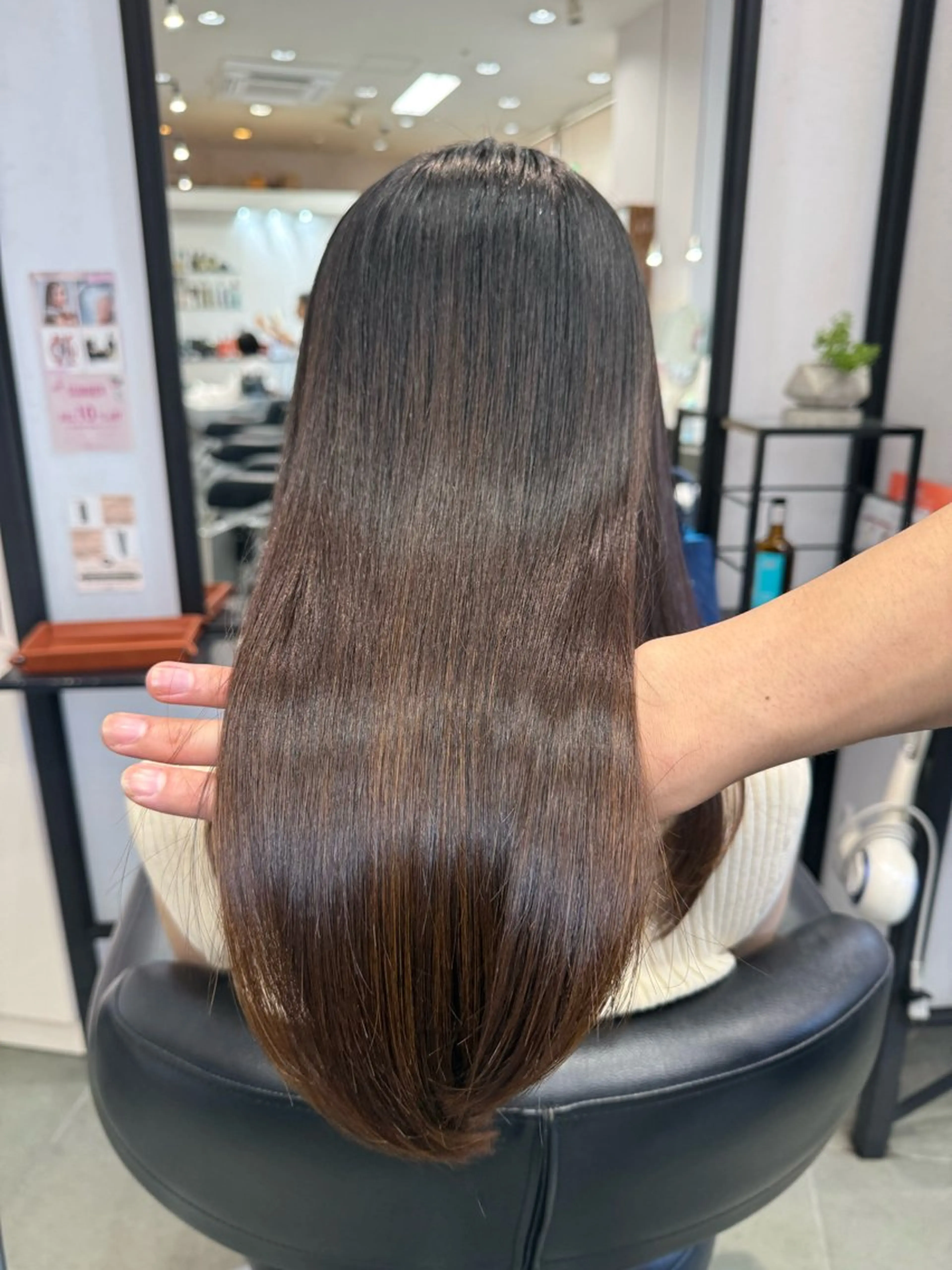 セミロング 髪質改善／レイヤー /Yuto.Araiのヘアスタイル