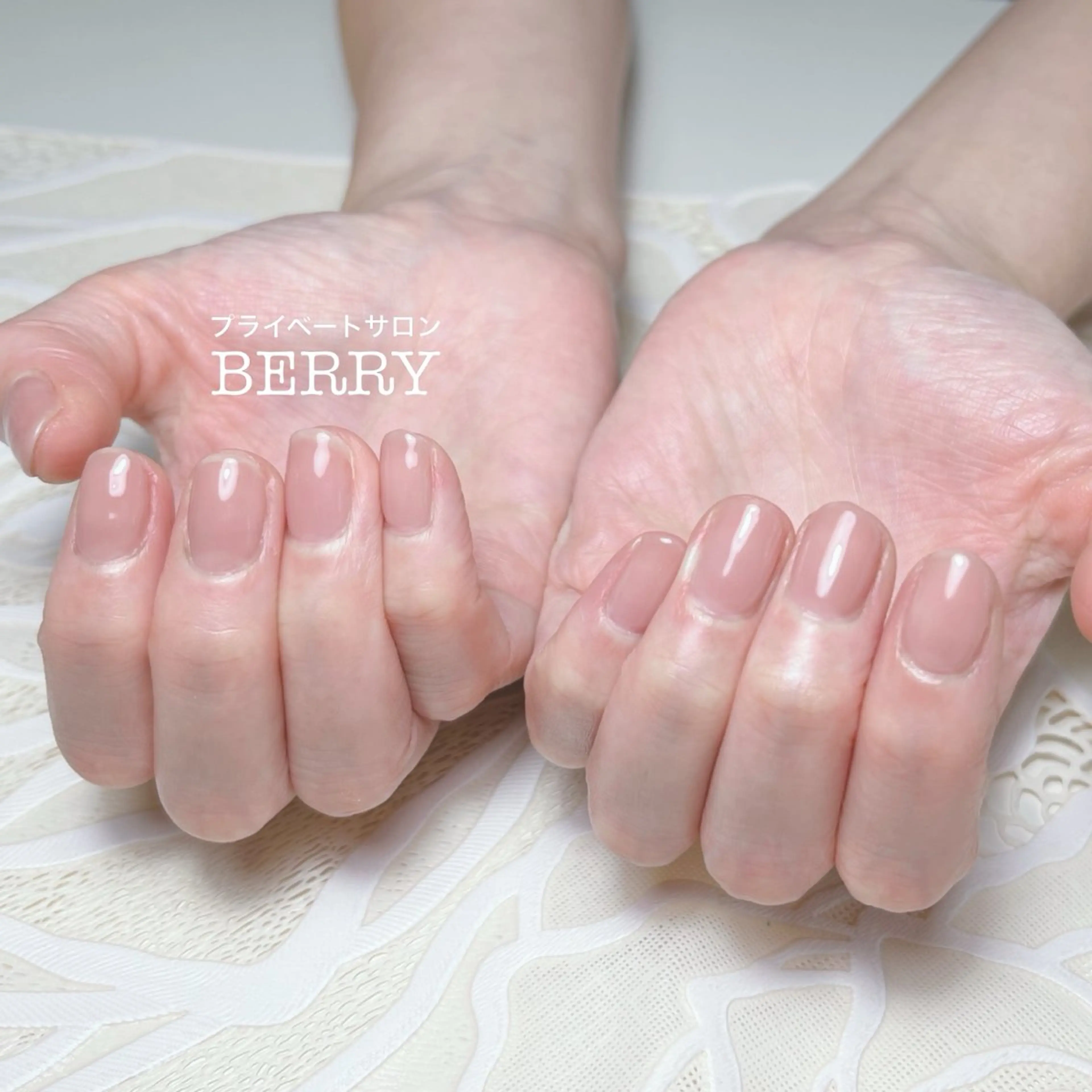 ネイル オフィスネイル ワンカラーネイル シンプルネイル ハンドネイル プライベートサロン BERRY所属・プライベートサロン BERRYのエステ・リラクイメージ