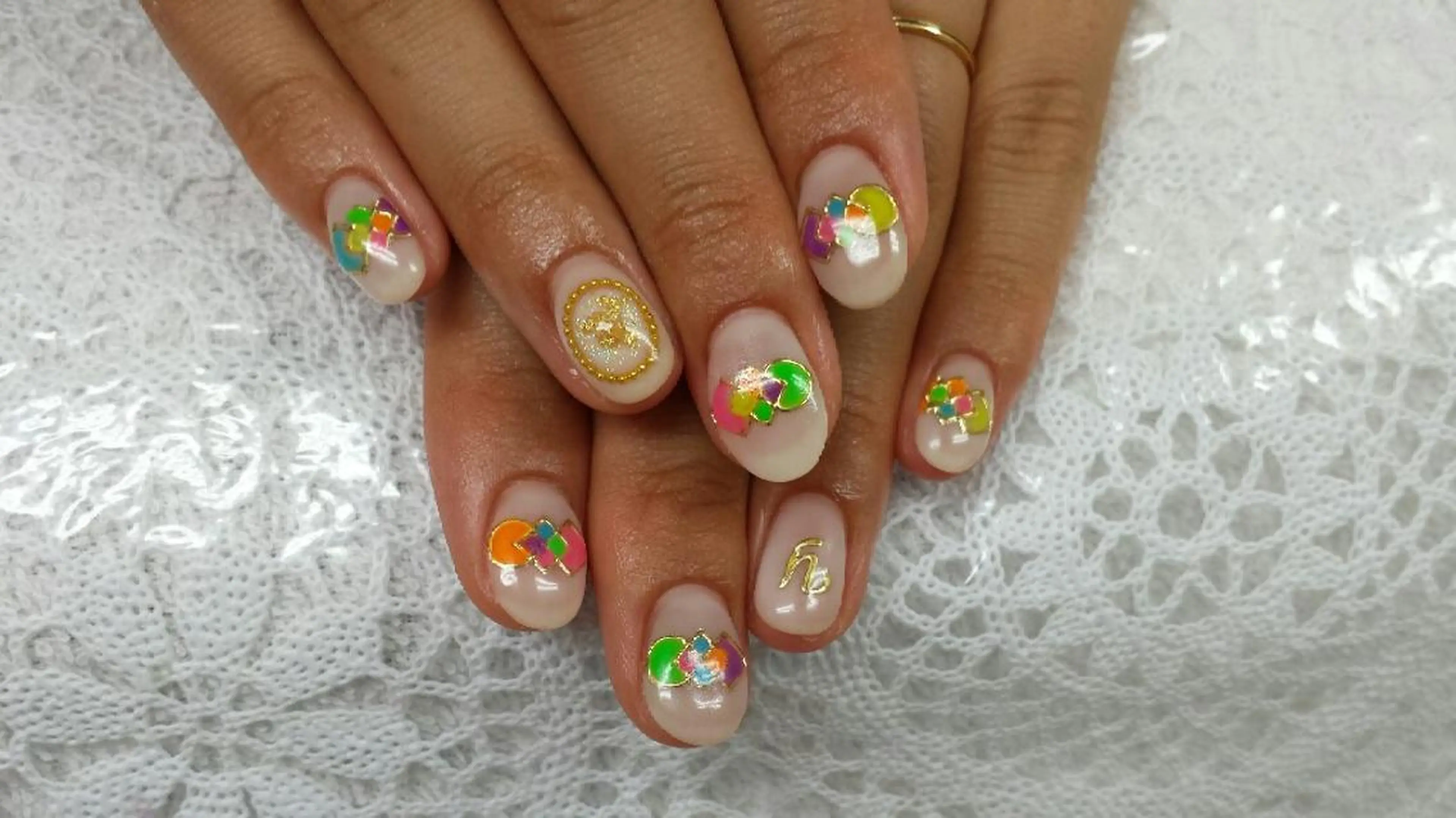 ネイル 河野ちえ (雑誌掲載サロン)のネイルデザイン