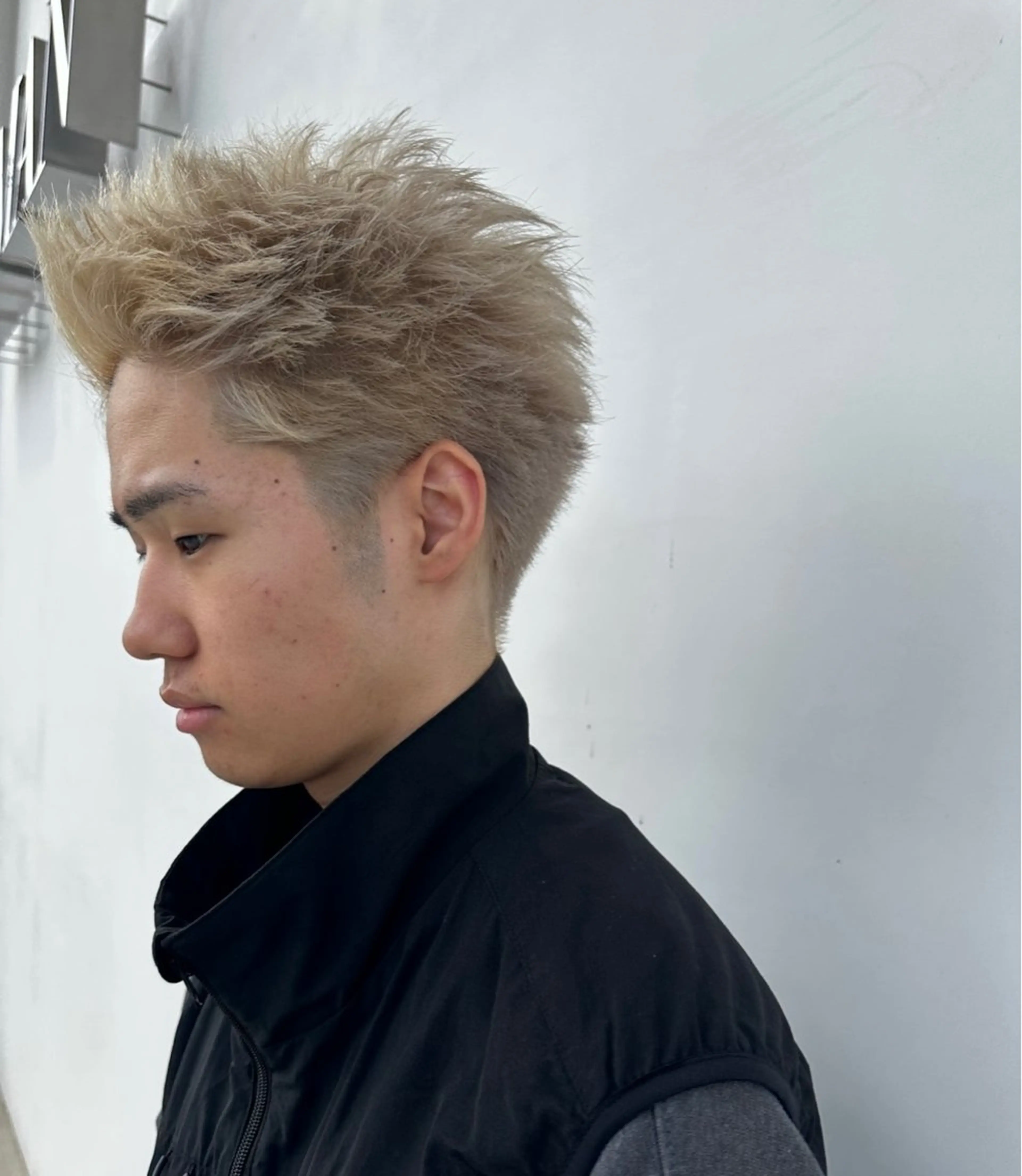 ショート メンズ メンズハイトーン ショートヘア KEYMAN KOSEIのヘアスタイル