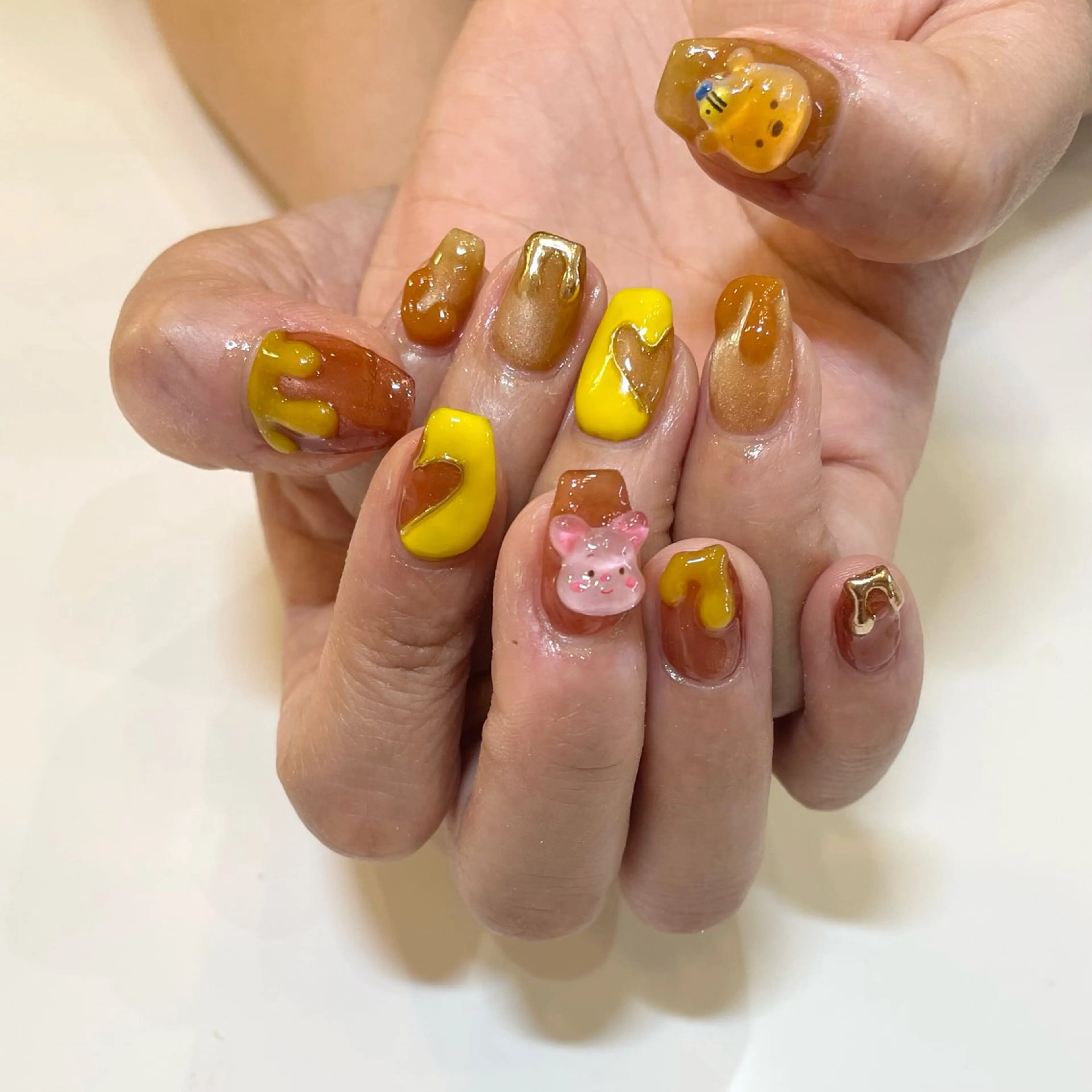 ネイル Nail Salon Gummi.のネイルデザイン