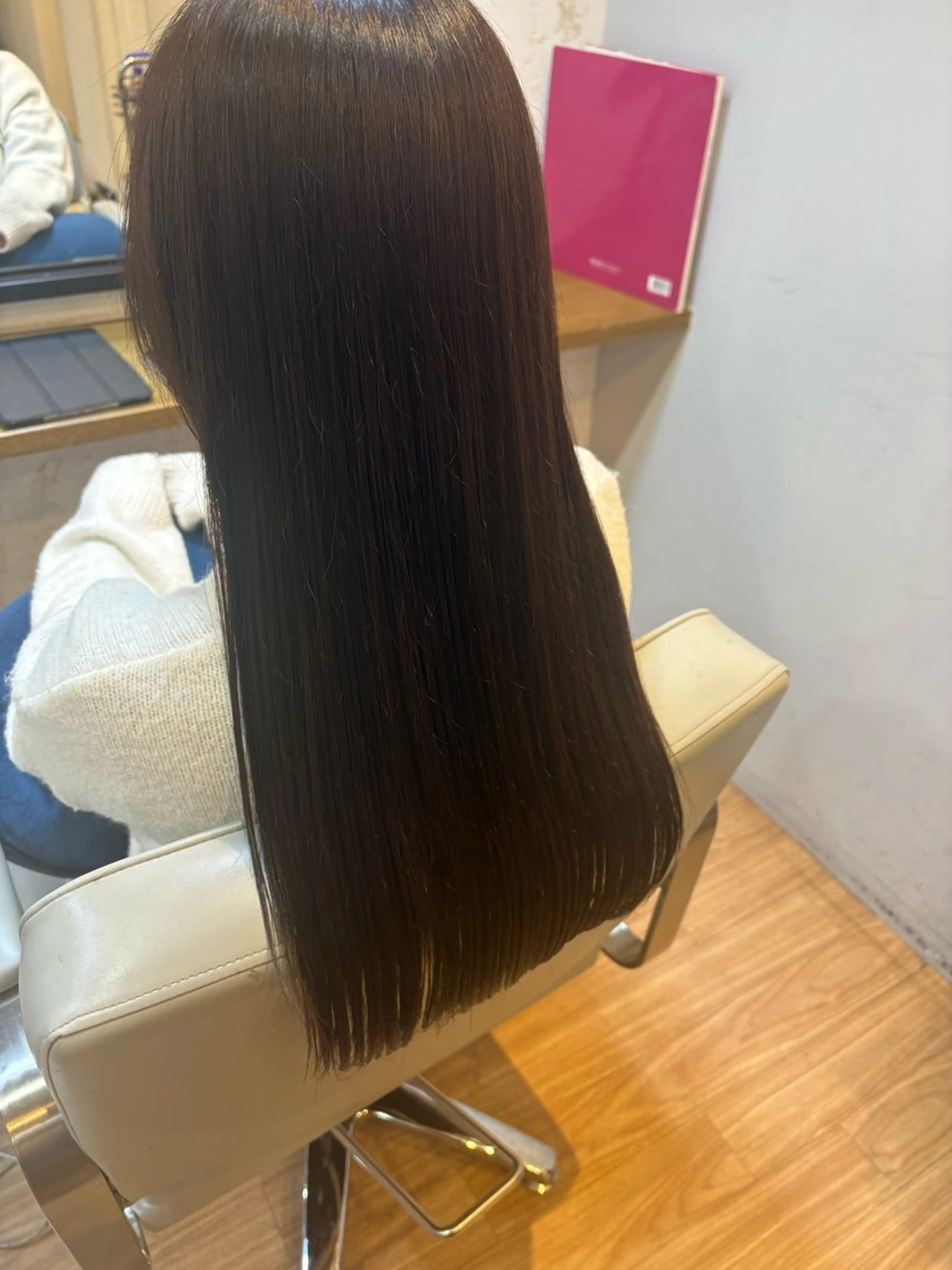 ロング カット ヘアカラー トリートメント 韓国ヘアー🇰🇷 MIWAのヘアスタイル
