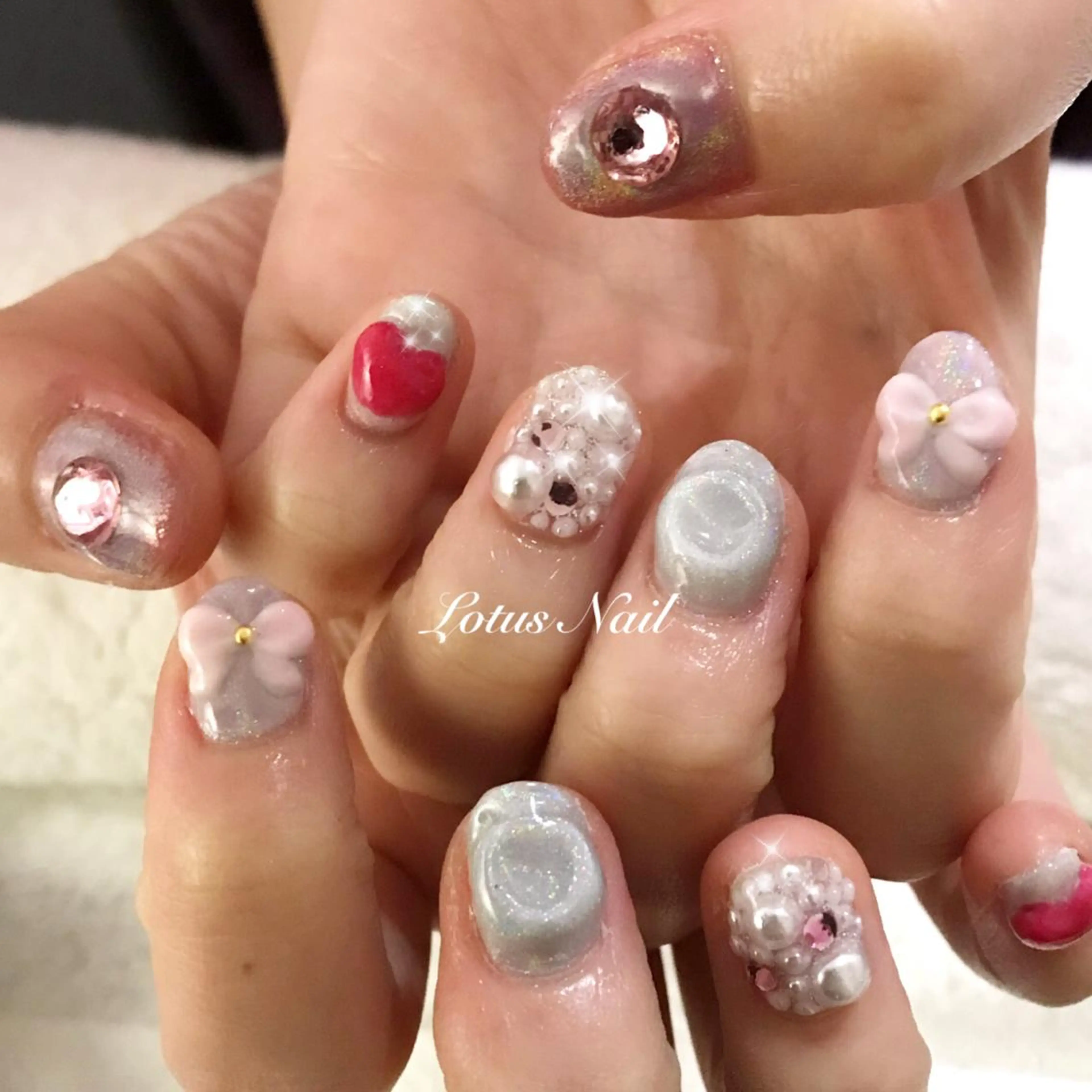 ネイル ハンドネイル Lotus Nailのネイルデザイン