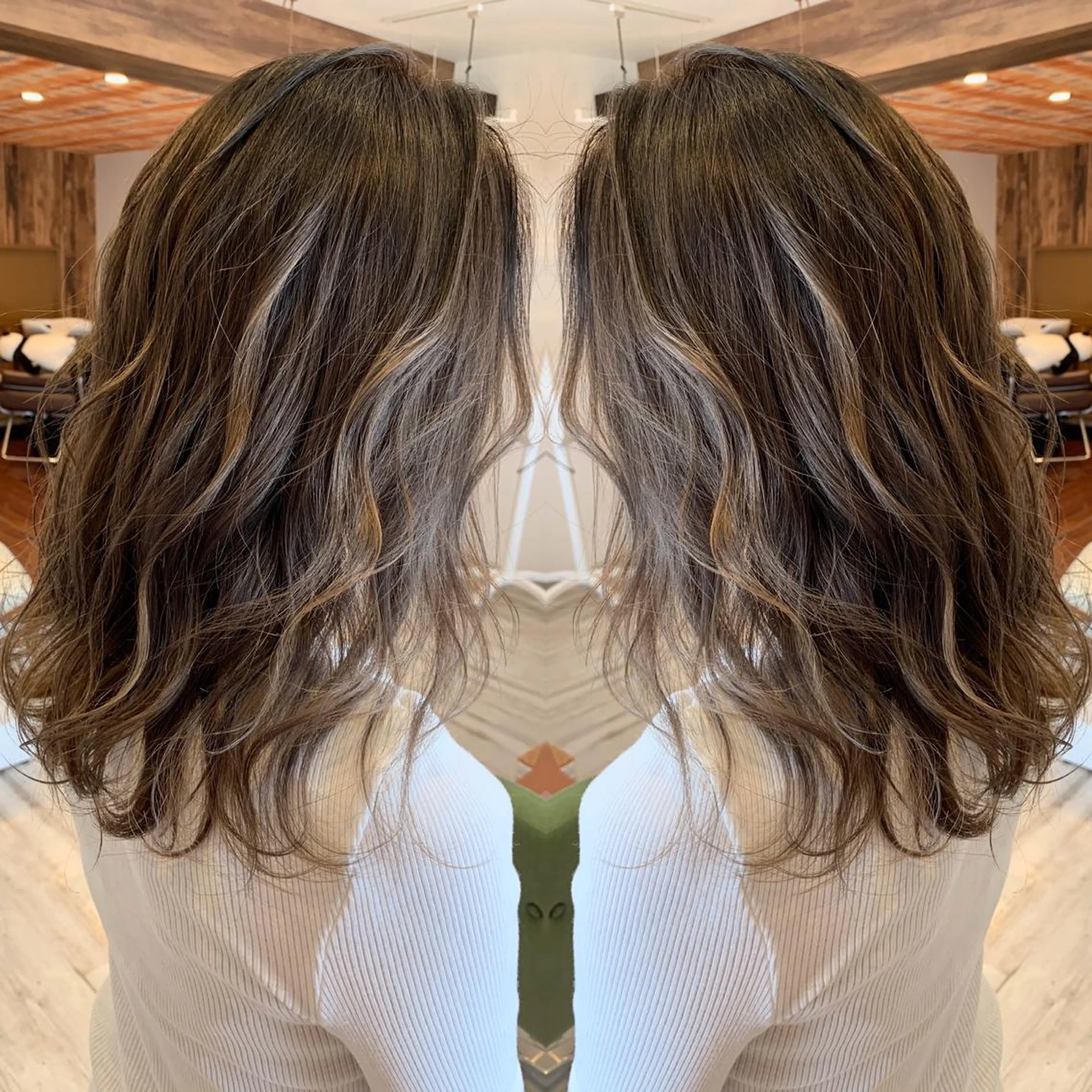 セミロング レイヤーカット yoshihara yuukiのヘアスタイル