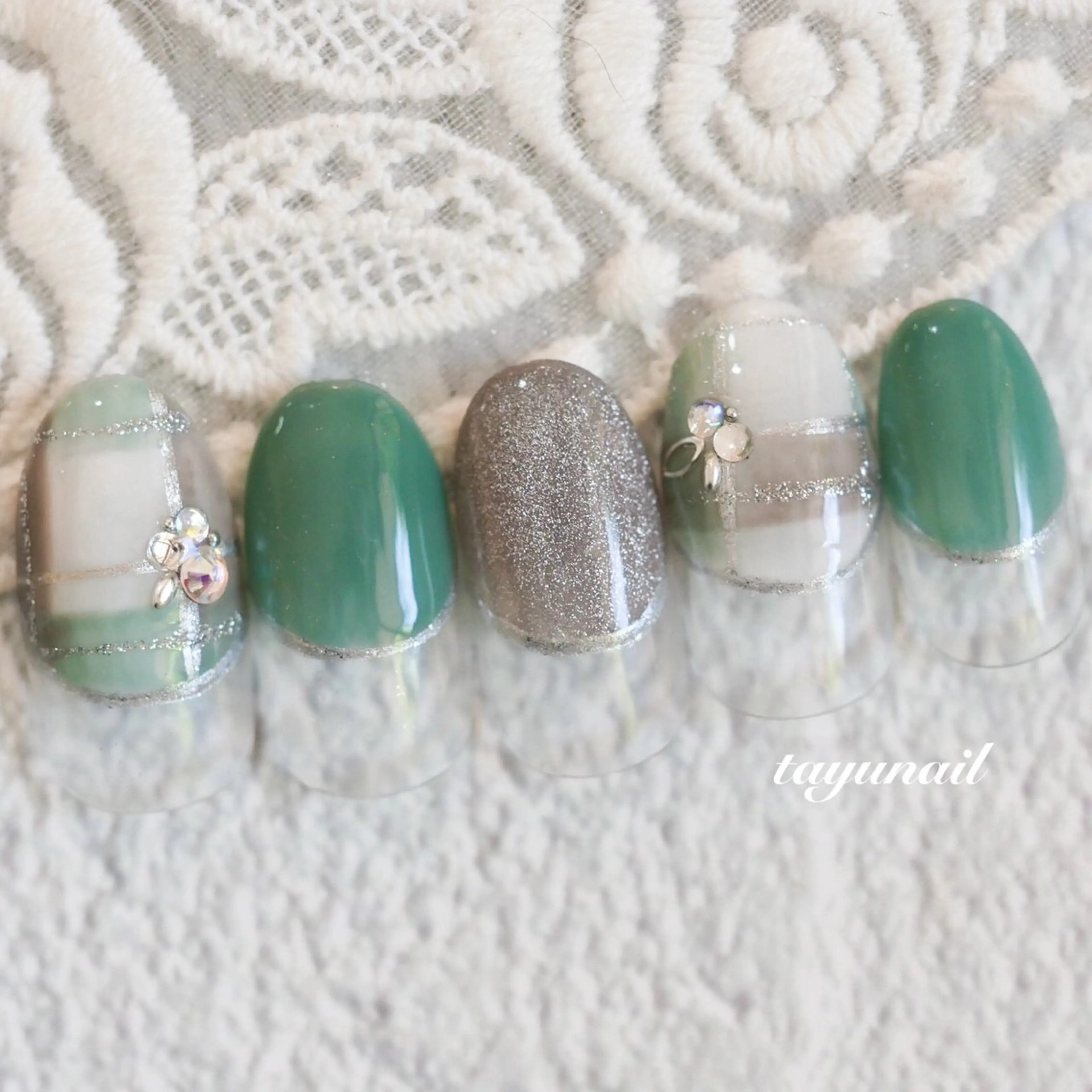 ネイル アートネイル ジェルネイル パラジェル ハンドネイル ネイルサロン・ネイルスクール　たゆnail所属・ネイルサロン 【たゆnail】のネイルデザイン