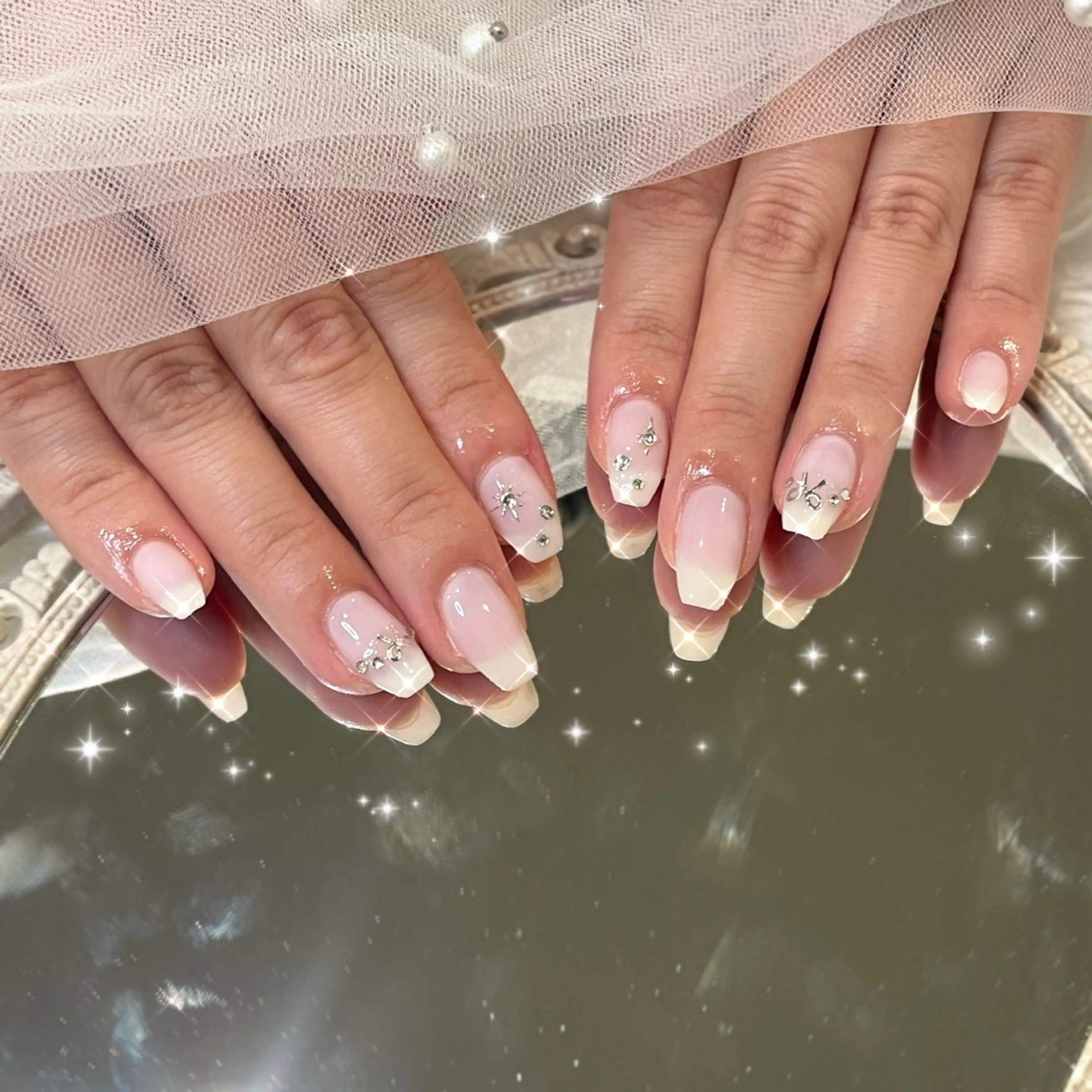 ネイル ハンドネイル yurika 🌷.*･ﾟのネイルデザイン