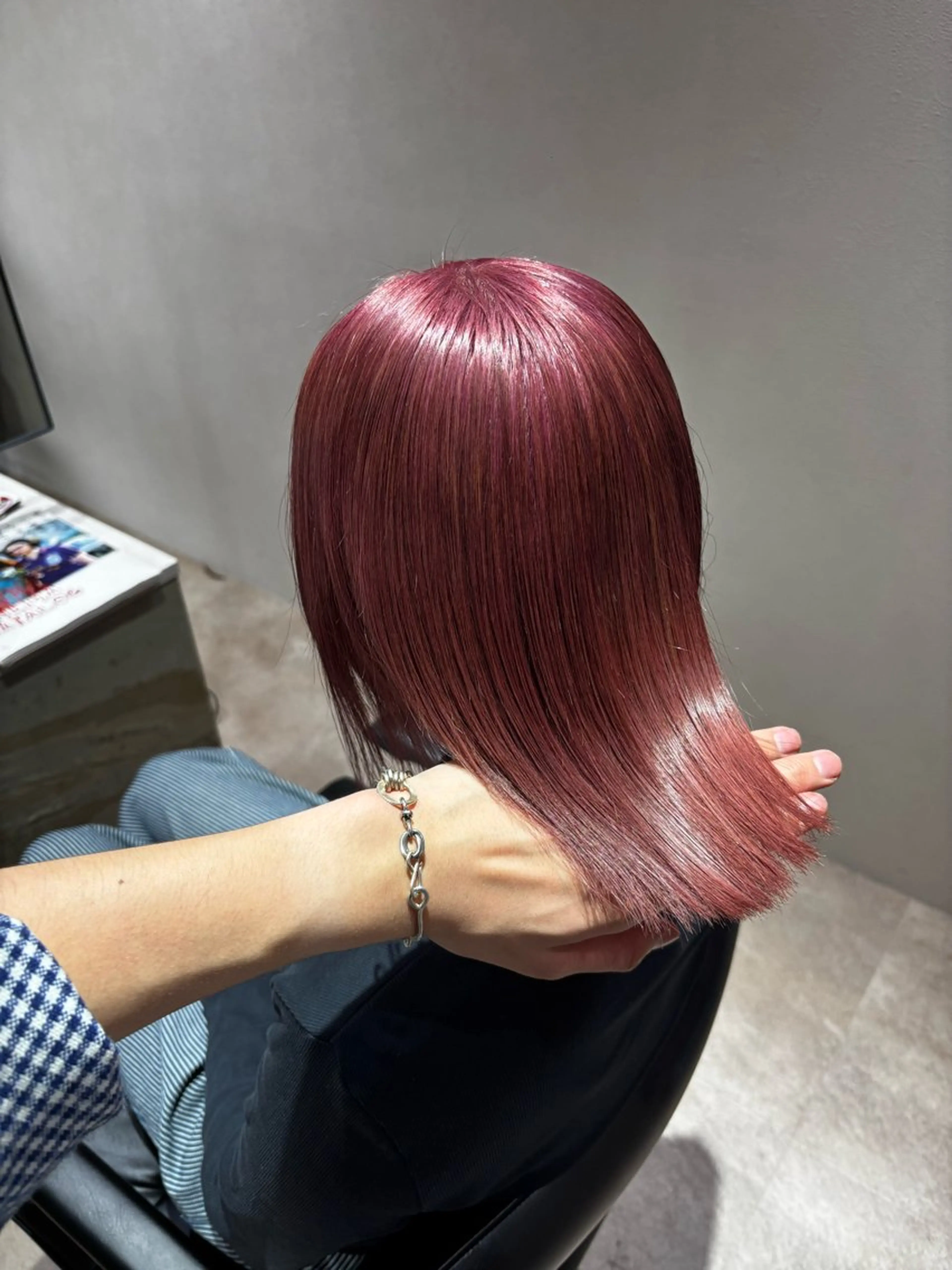 ミディアム 本田 央介のヘアスタイル