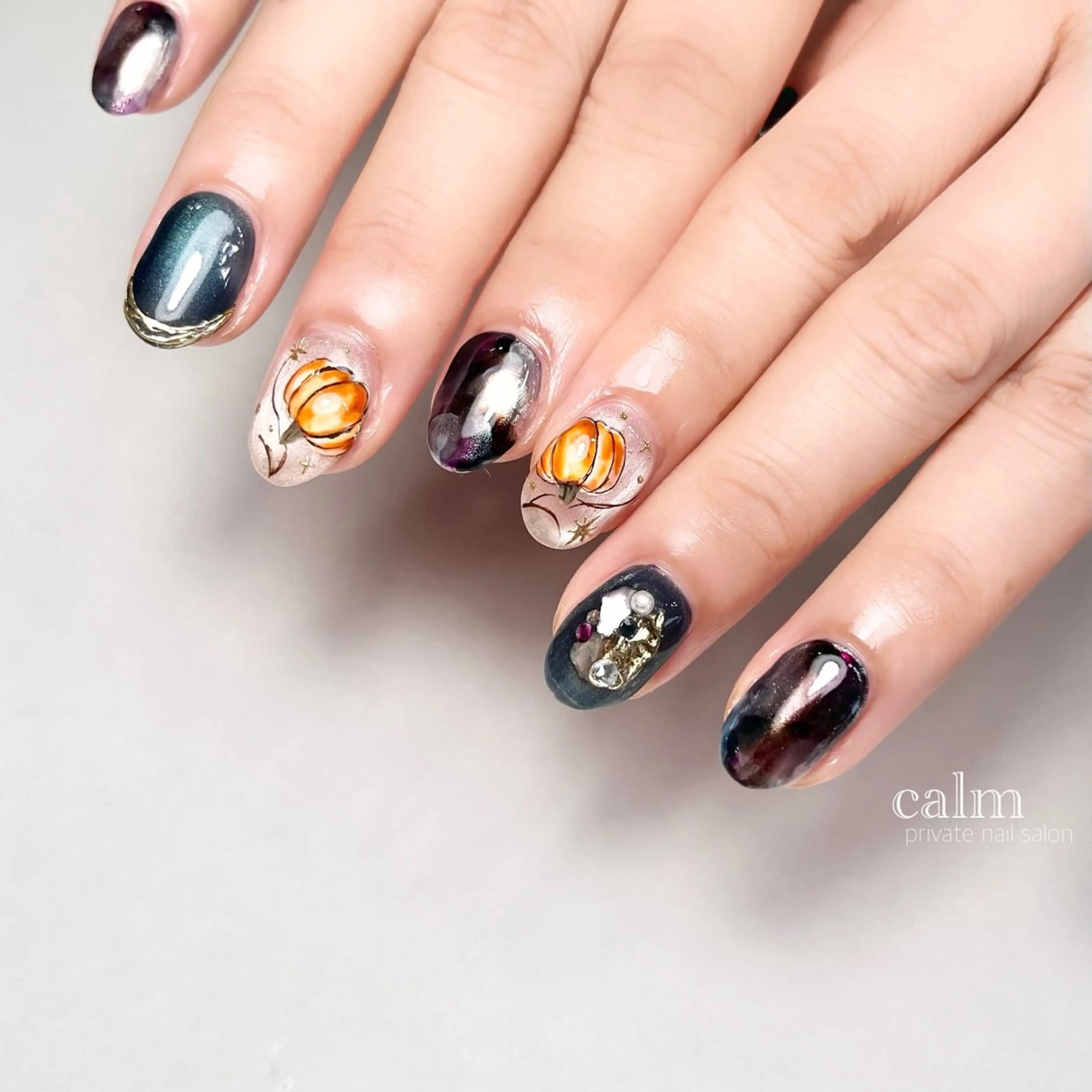 ネイル ハンドネイル calm 〔ｶｰﾑ〕のネイルデザイン