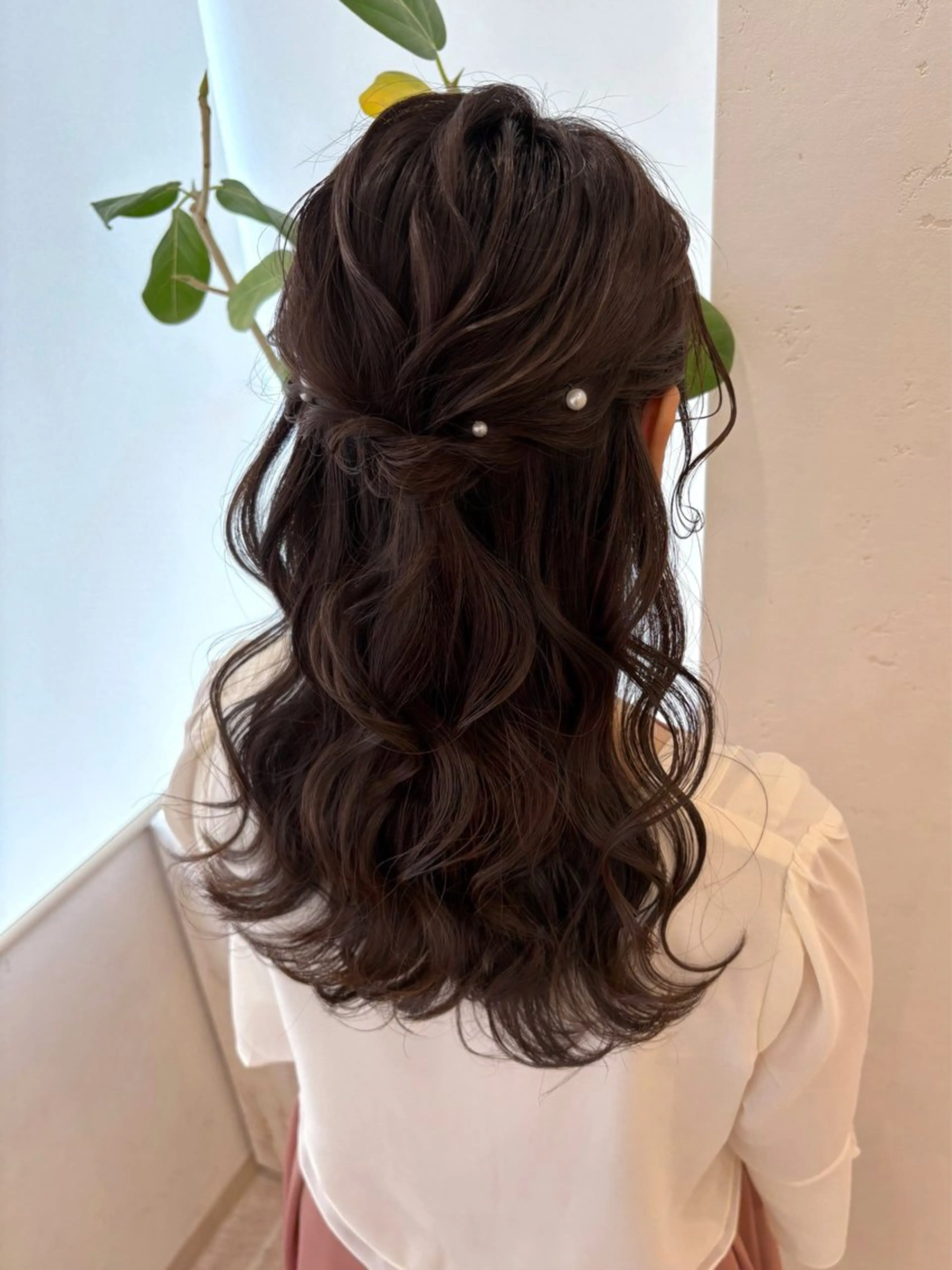 ロング ヘアアレンジ ハーフアップ yua モデル募集の眉毛・アイブロウイメージ