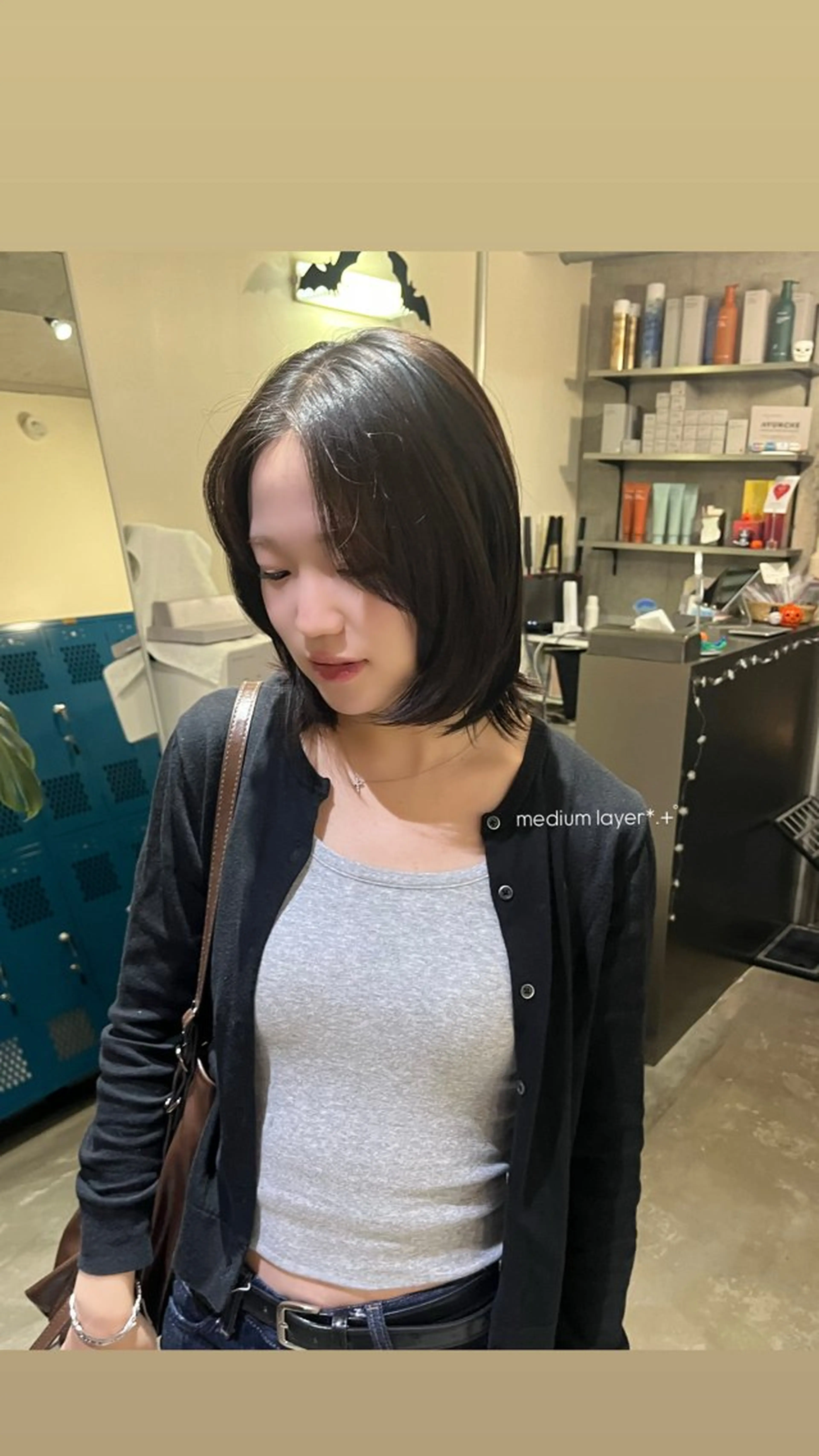 ミディアム 顔周りカット レイヤーカット 韓国ボブ/ハッシュ カットKIRAのヘアスタイル