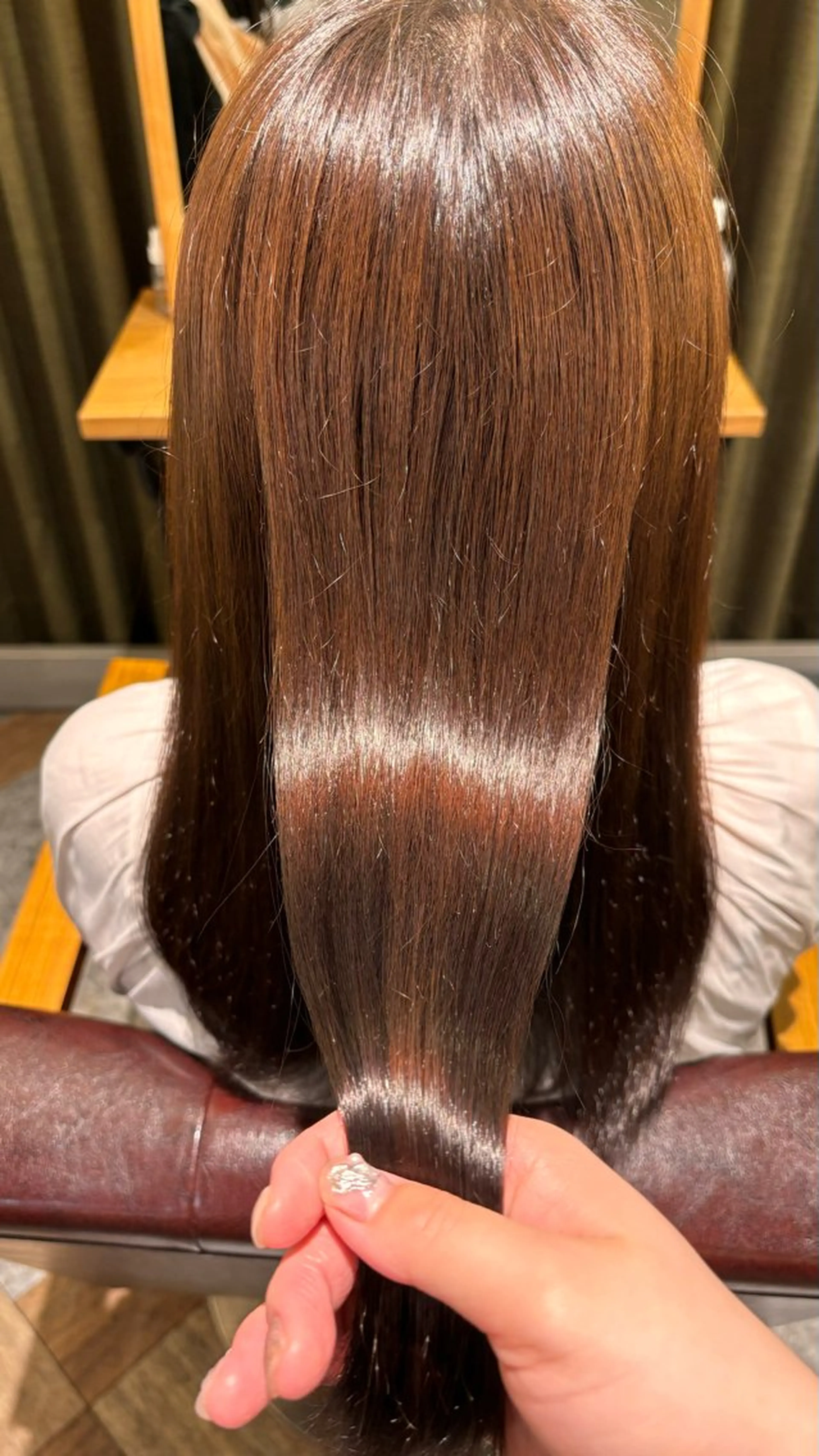 カット ヘアカラー トリートメント 平出 千尋のヘアスタイル