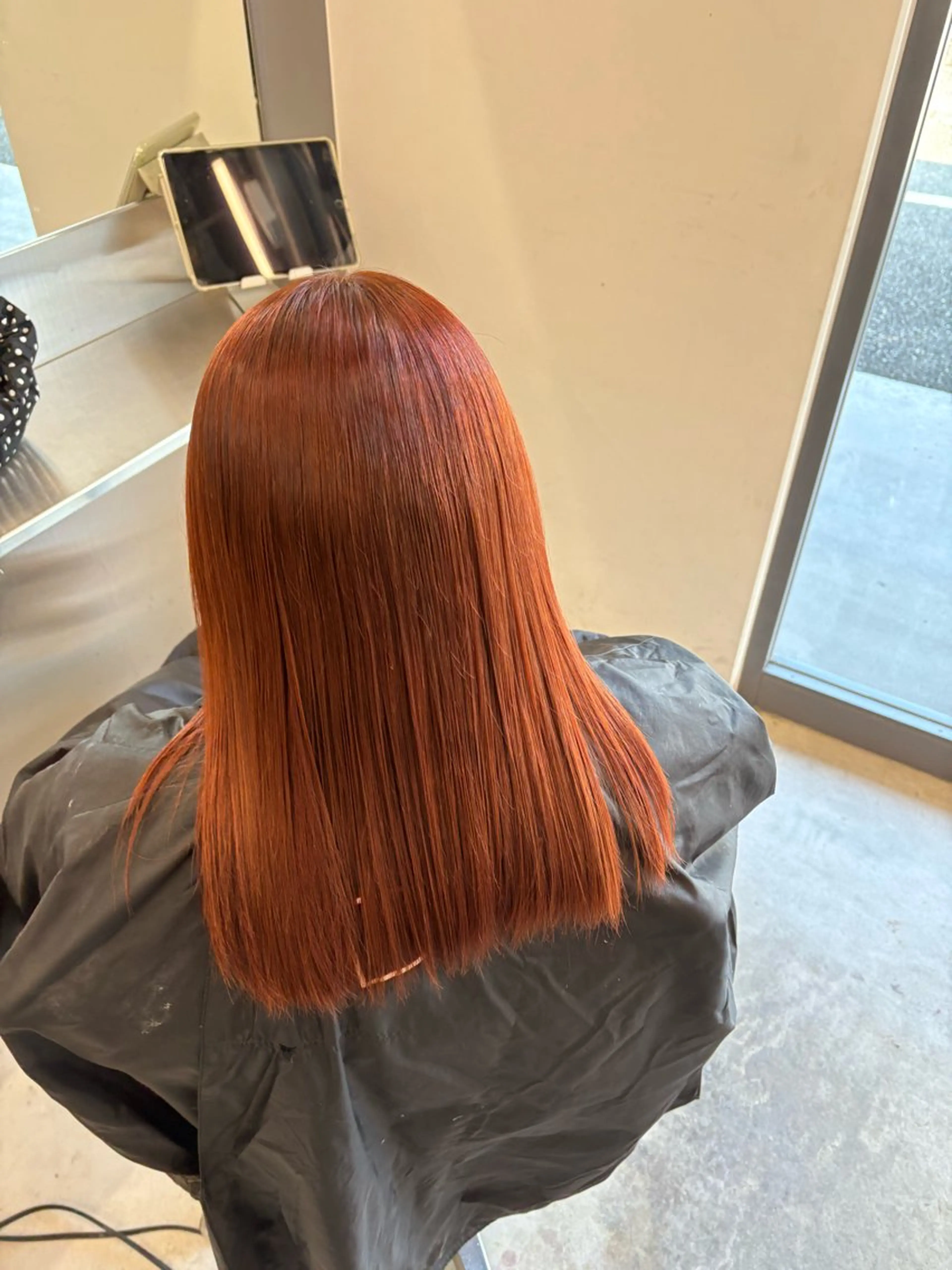 セミロング カラー トリートメント 小森春果/透け感/ ケラスターゼ/艶髪のヘアスタイル