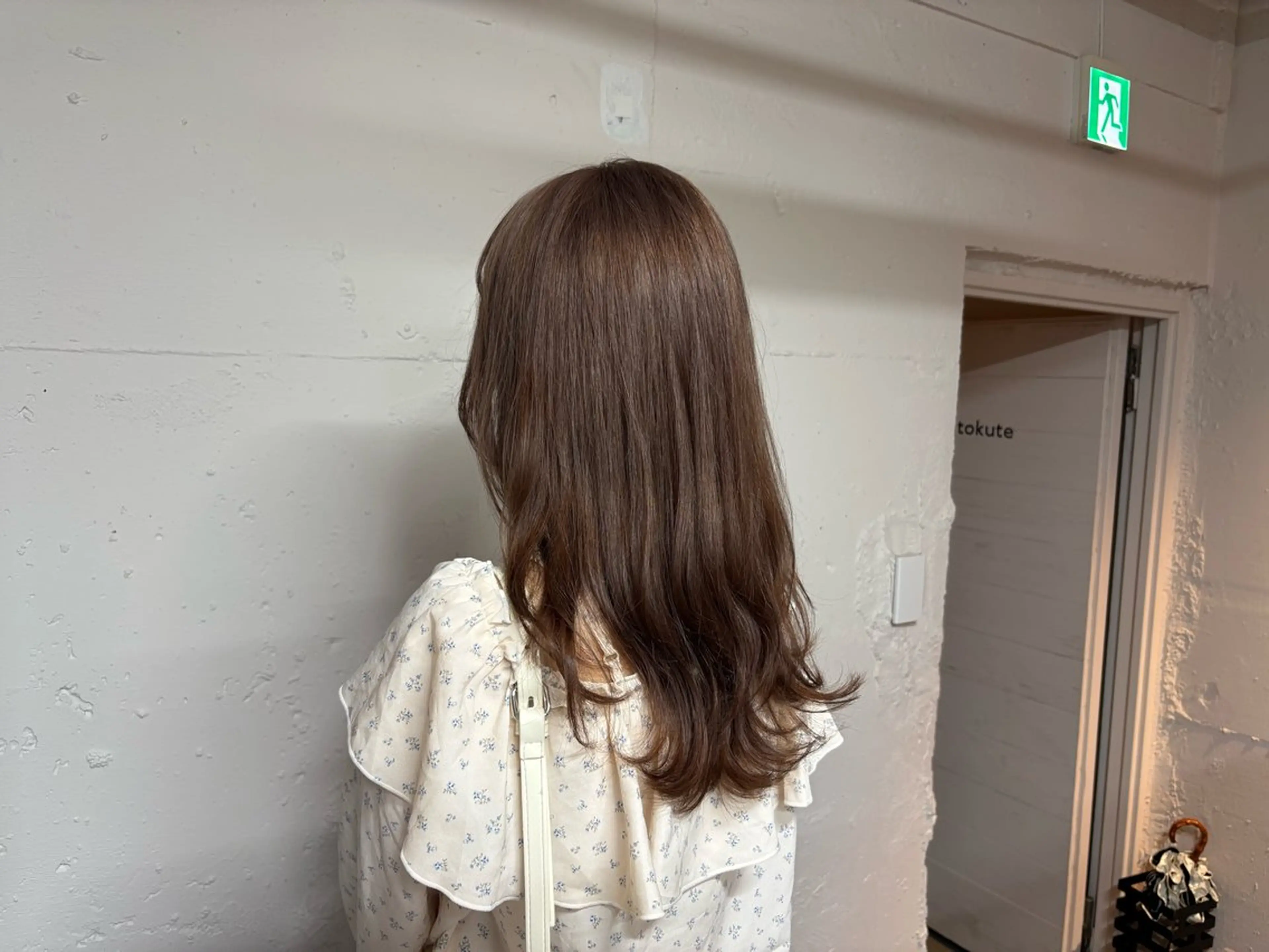 ロング ヘアカラー tokute 中野真咲🐺のヘアスタイル