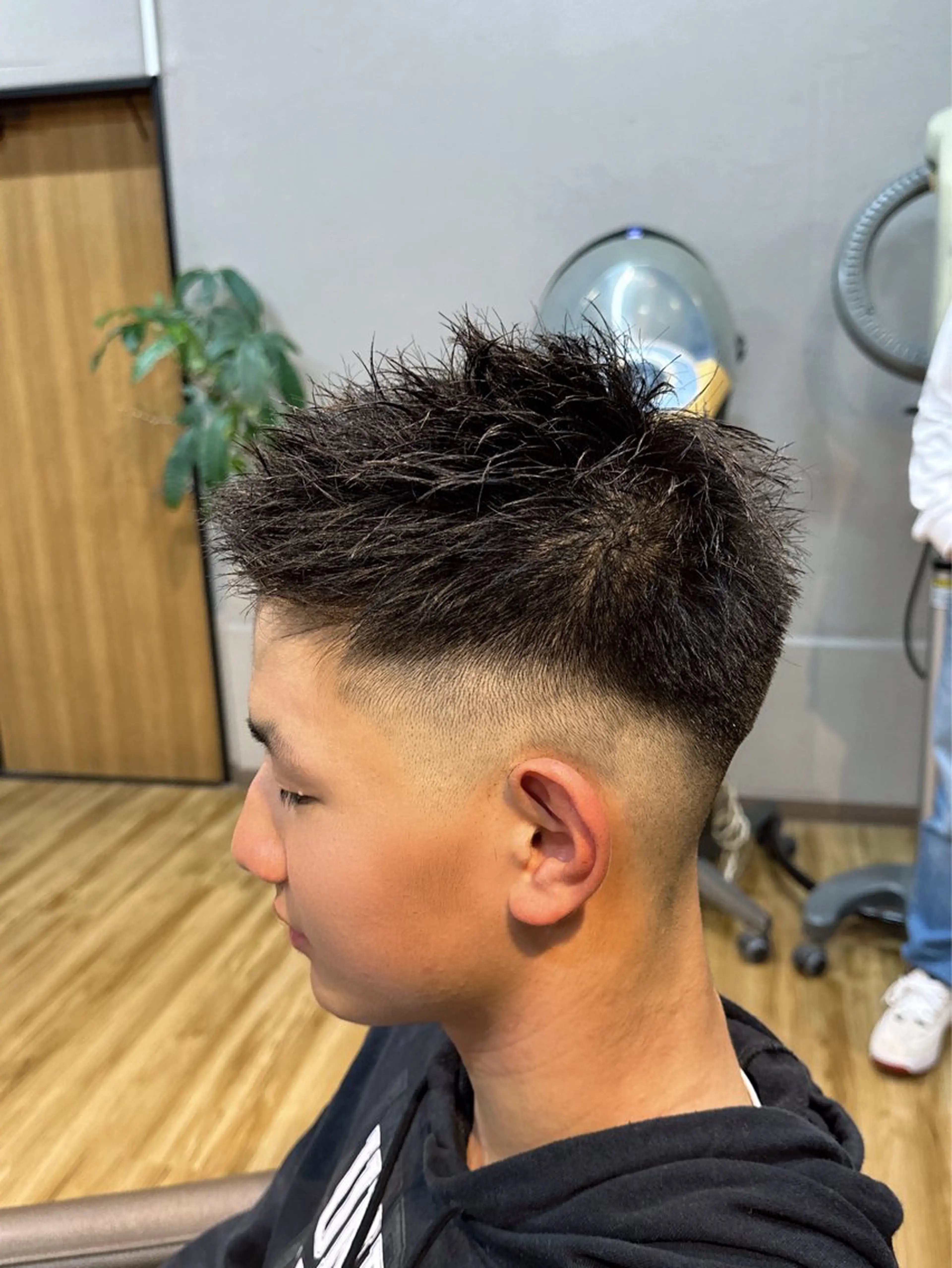 メンズ フェードカット スキンフェード arika オケシ　リョウダイのヘアスタイル