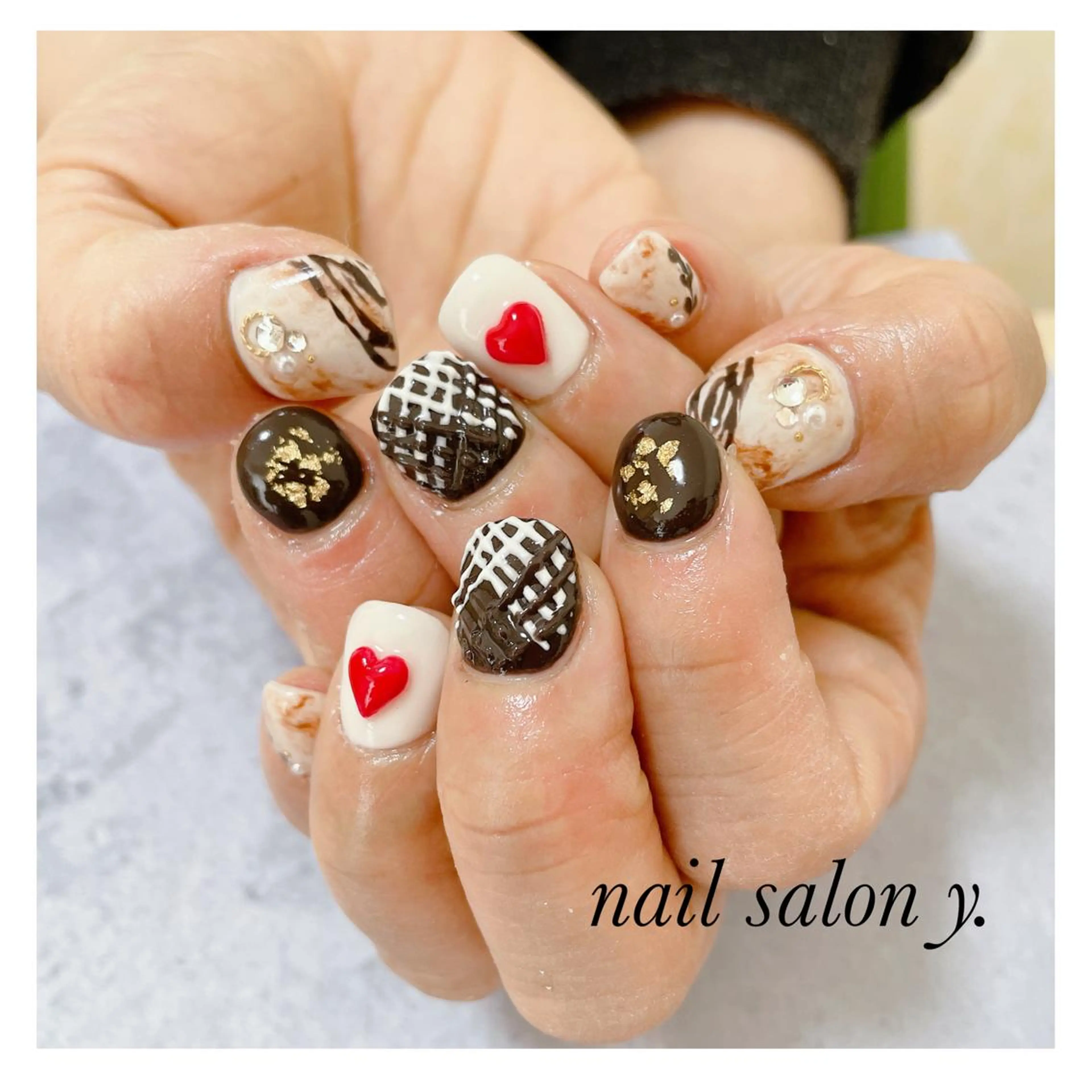 ネイル nailsalon y.のネイルデザイン