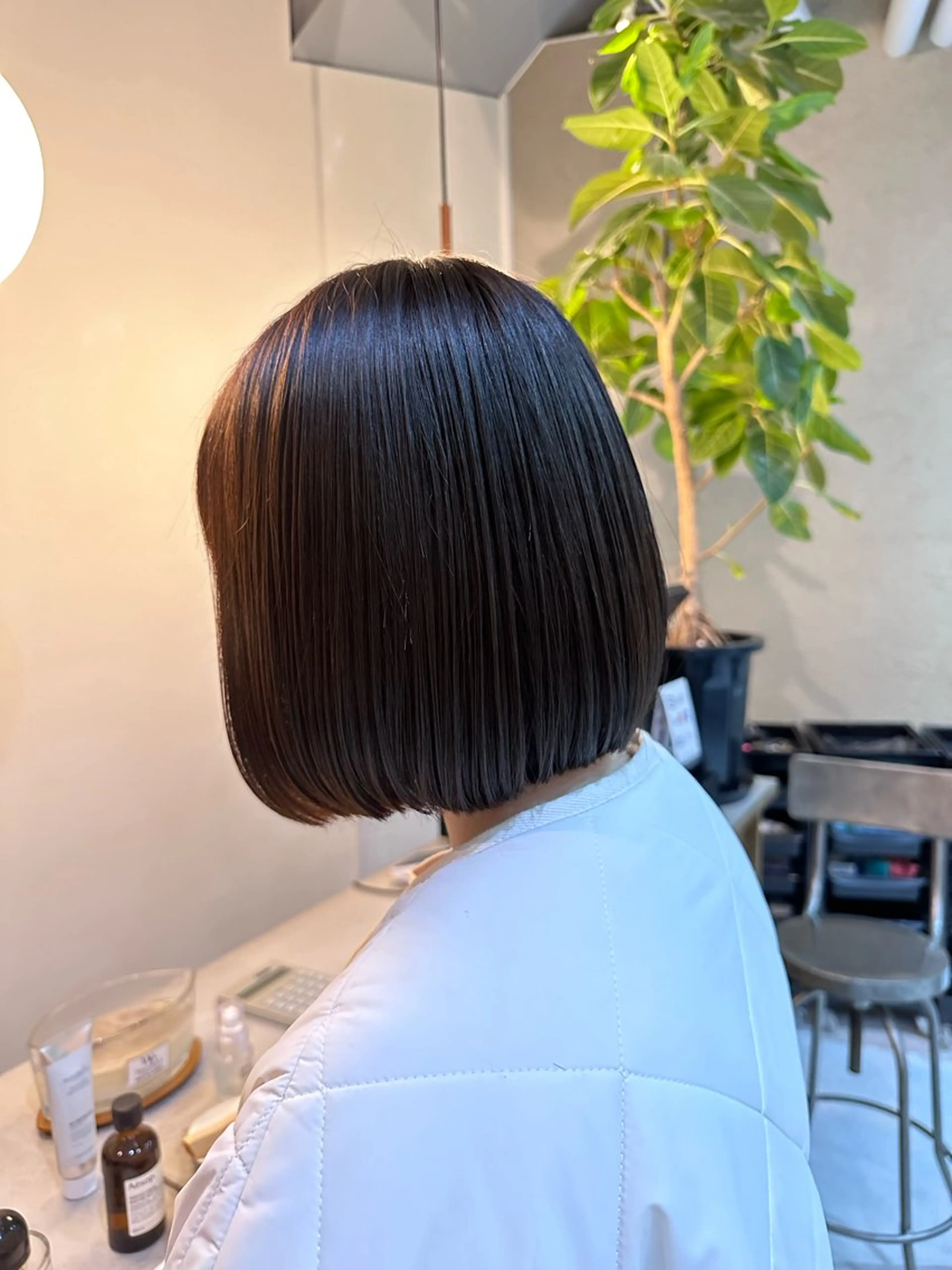 ミディアム Shiro RENのヘアスタイル