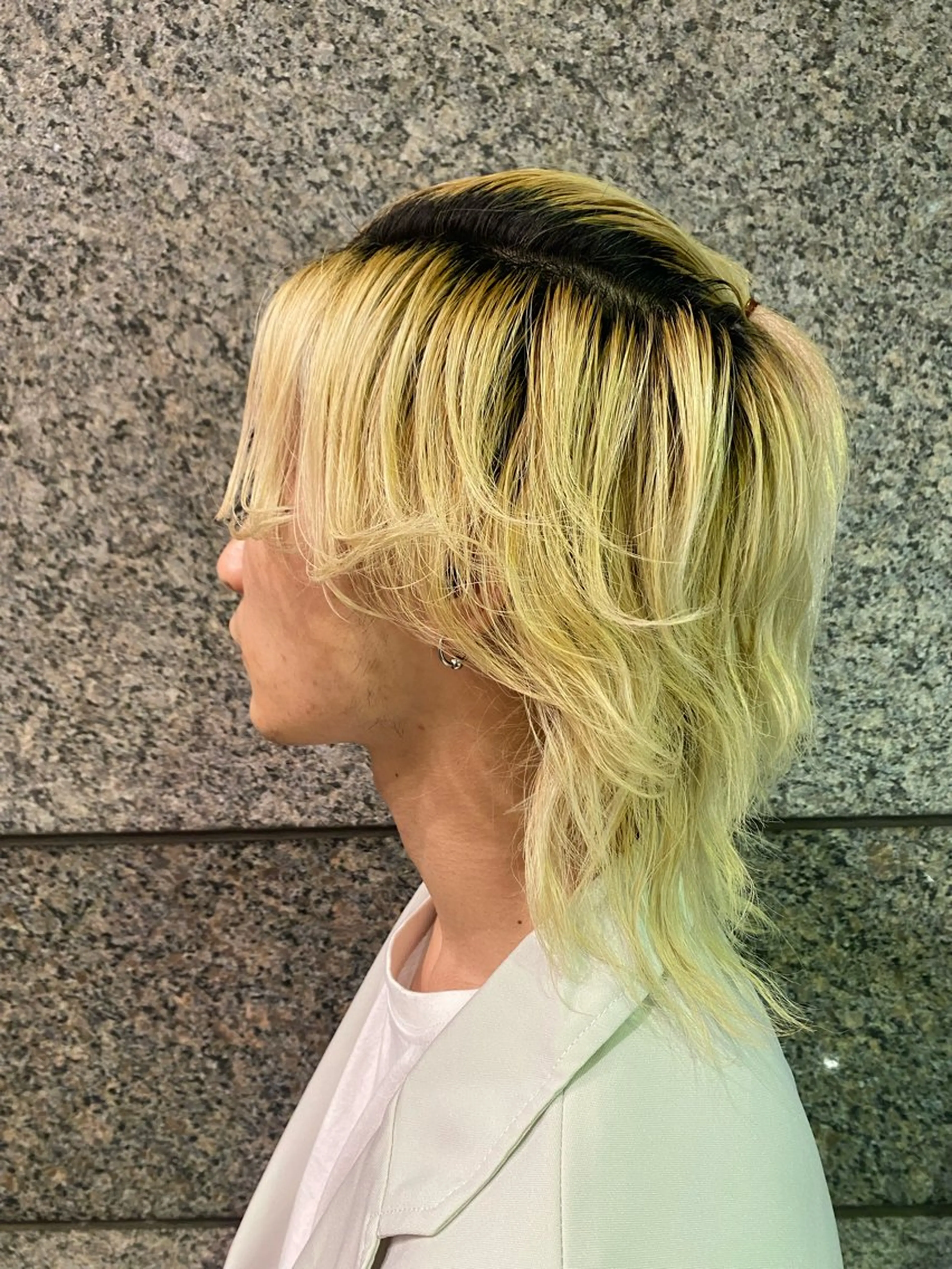 ミディアム メンズ メンズウルフカット ウルフカット カット veretta .所属・✒️ハイトーン/ メンズ特化　Rikuのヘアスタイル