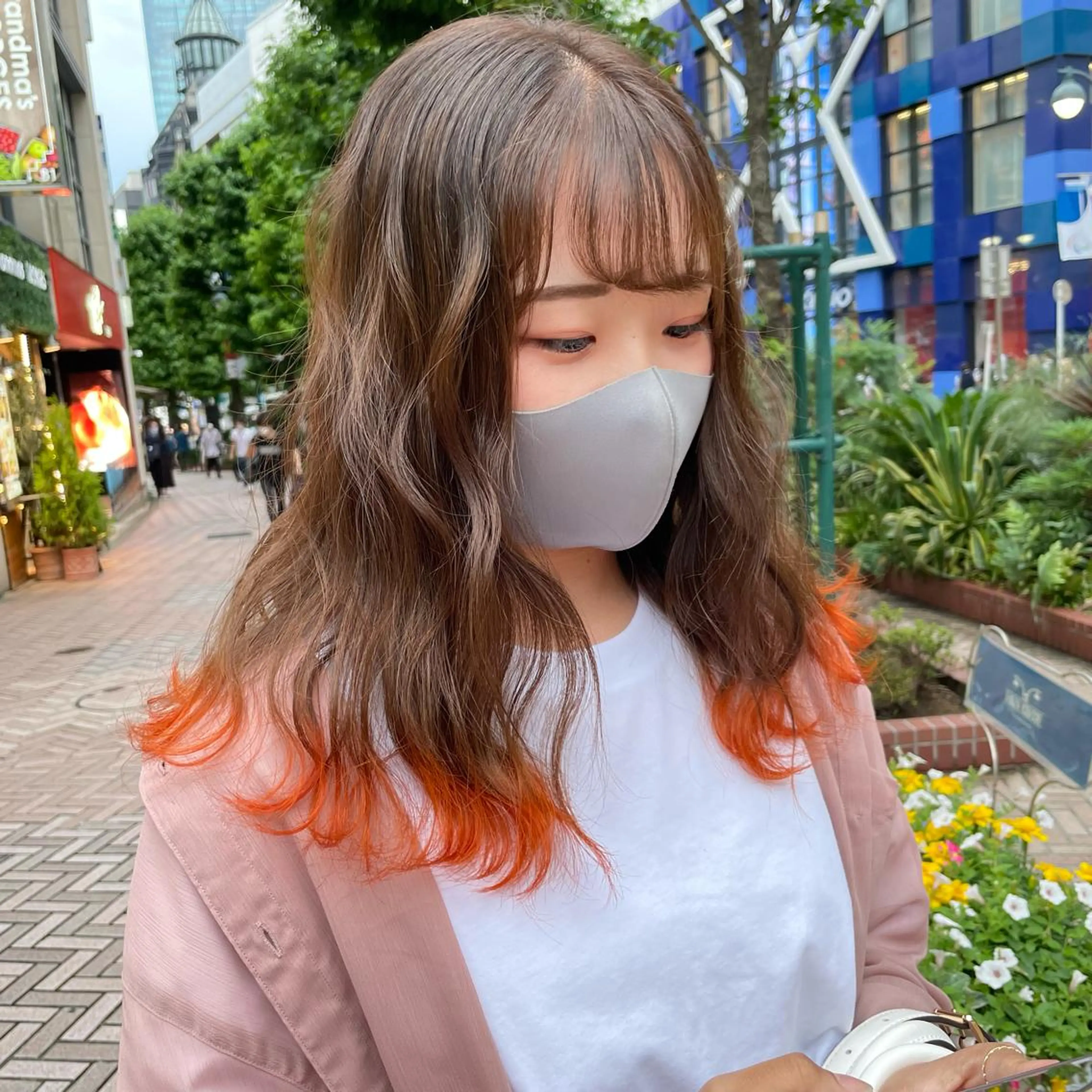 セミロング カラー ゆう🫧 透明感/ハイトーンのヘアスタイル