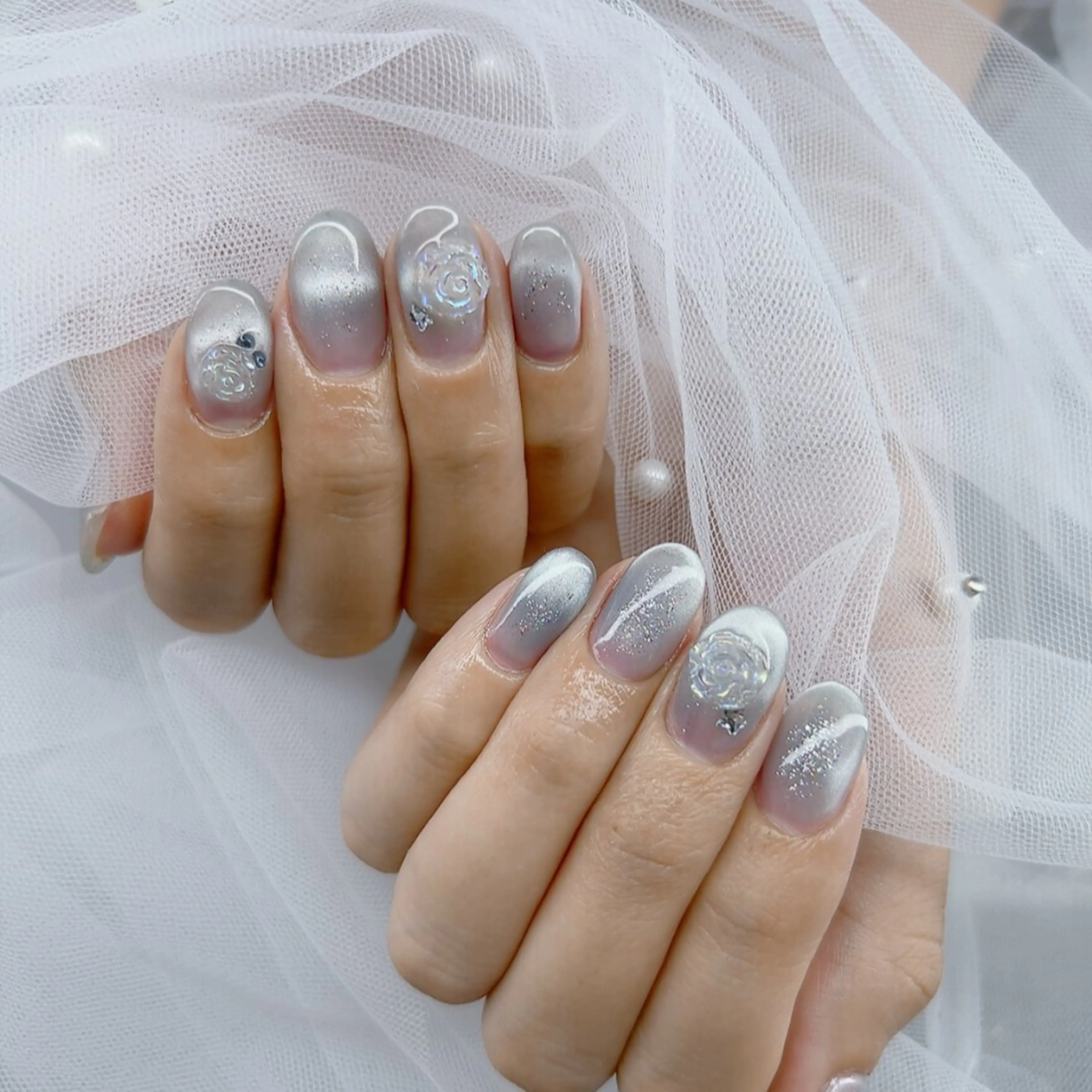 ネイル フラッシュネイル ラメ(グリッター) マグネットネイル ハンドネイル Charlie所属・Charlie 🖤のネイルデザイン