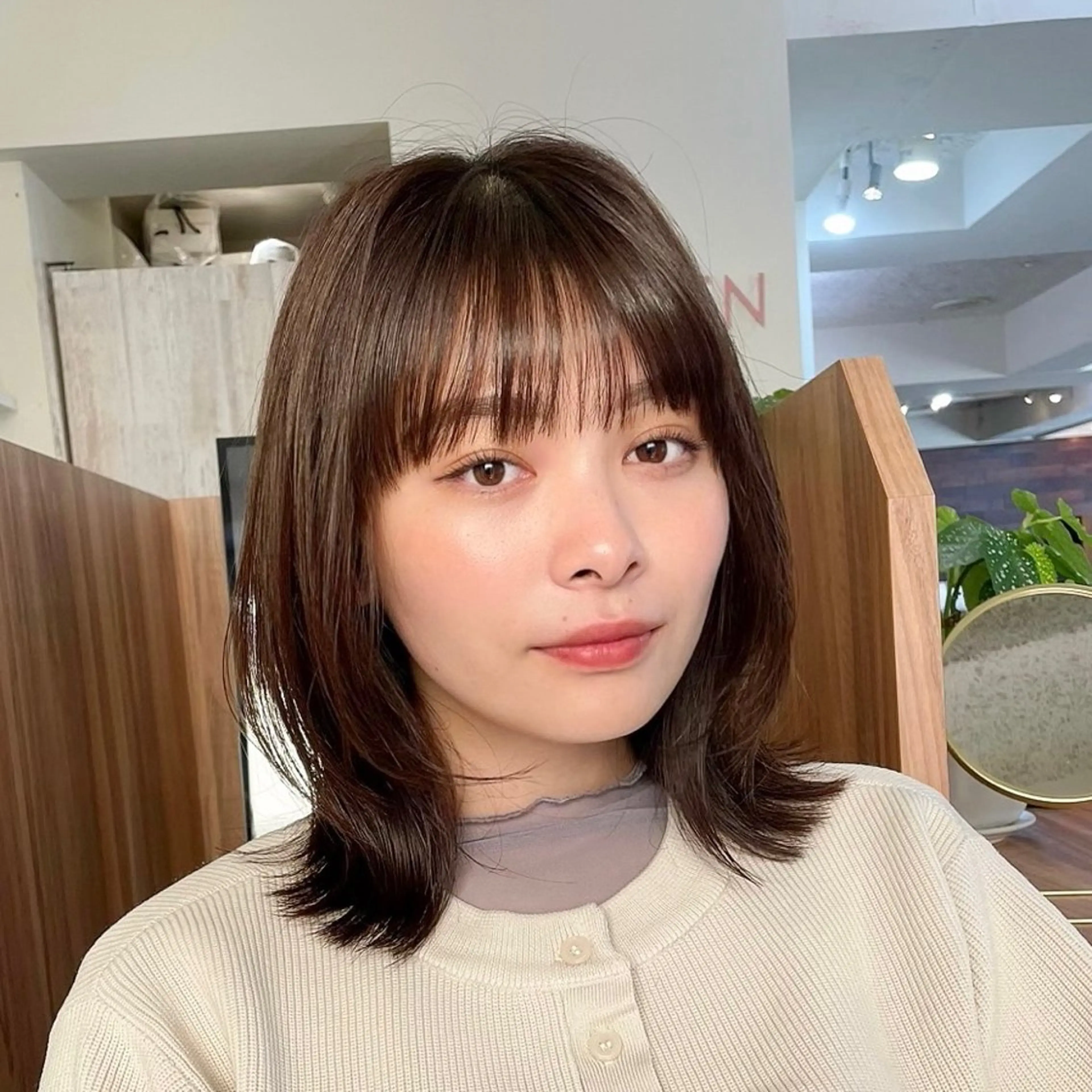 ミディアム カラー レイヤーカット カット ヘアカラー トリートメント TOI所属・内野   龍海 / レイヤーカットのヘアスタイル