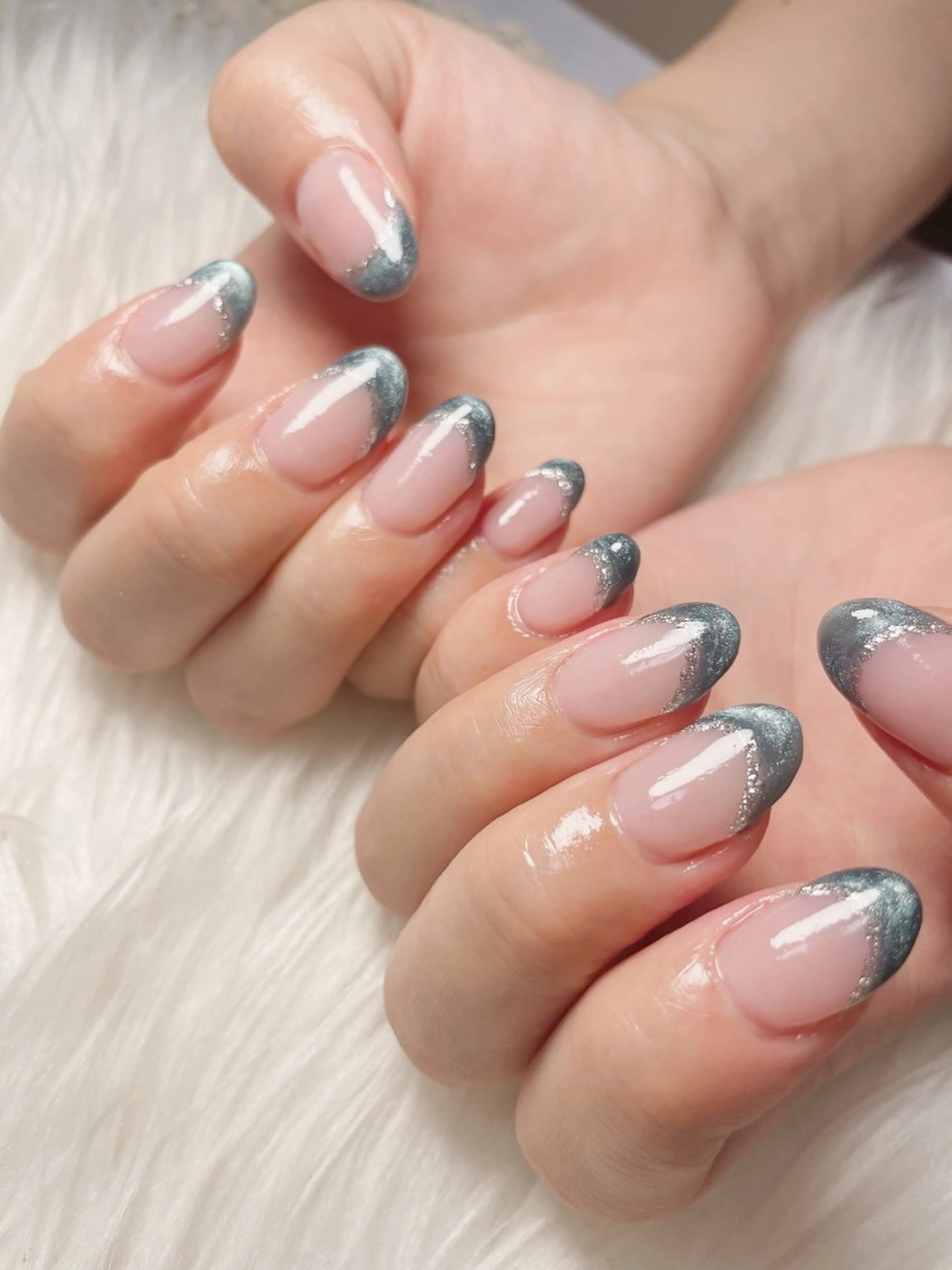 ネイル フレンチネイル マグネットネイル マグネットフレンチ nailsalon Rinのネイルデザイン