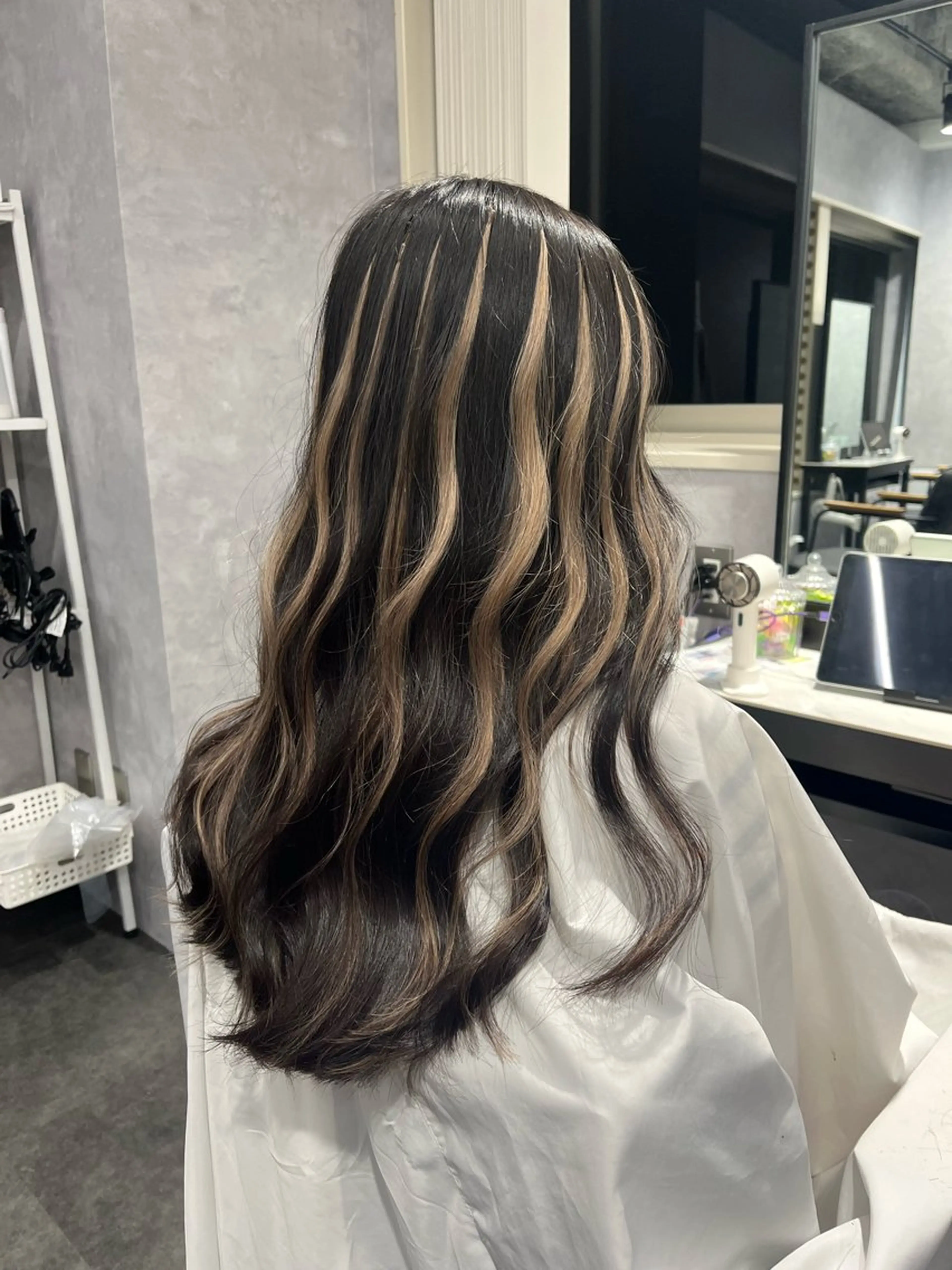 ロング エクステ ハイライト レイヤーカット /konomiのヘアスタイル