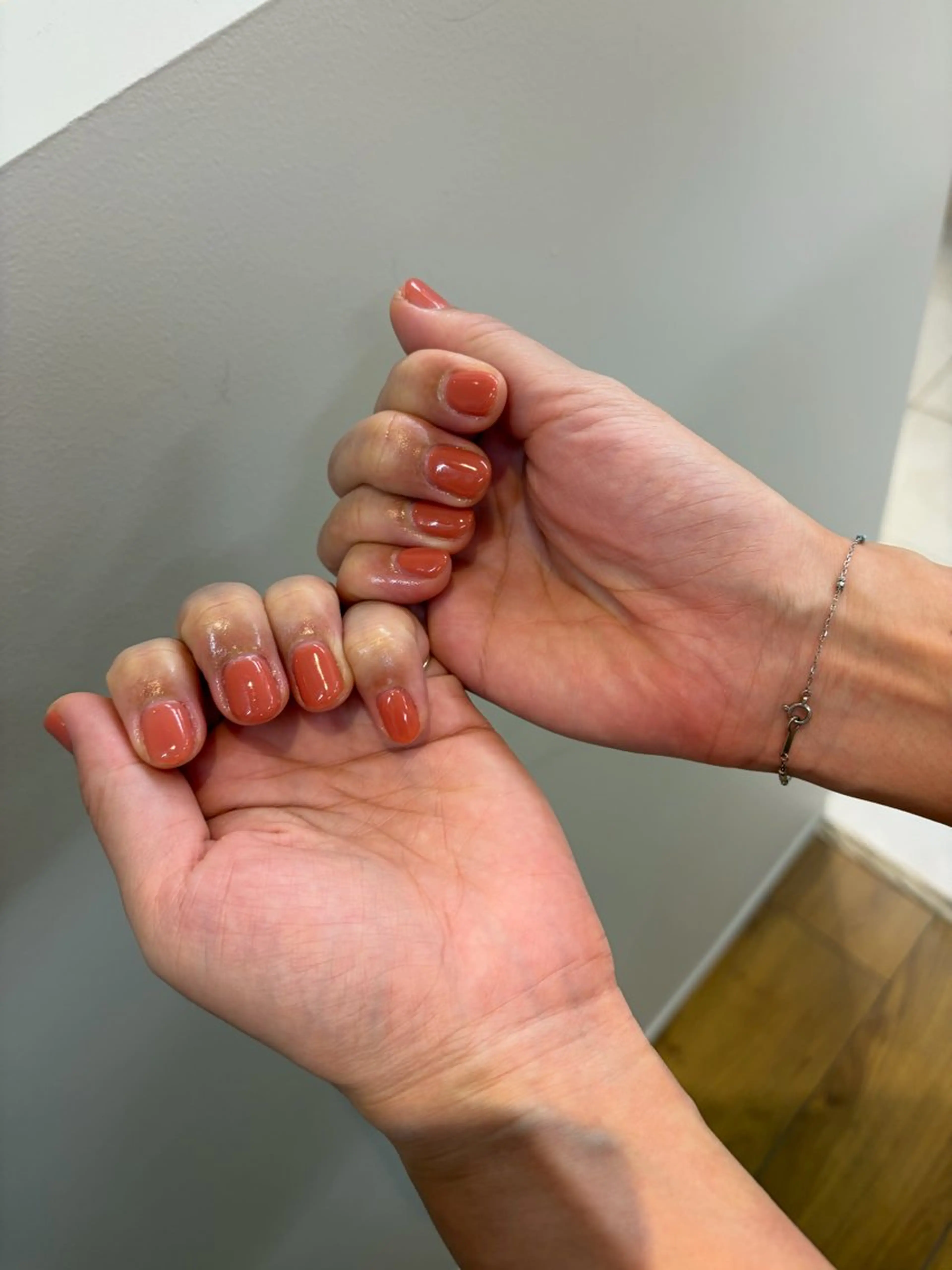 ネイル ワンカラーネイル MANAMI TRIOS💅🏻のネイルデザイン