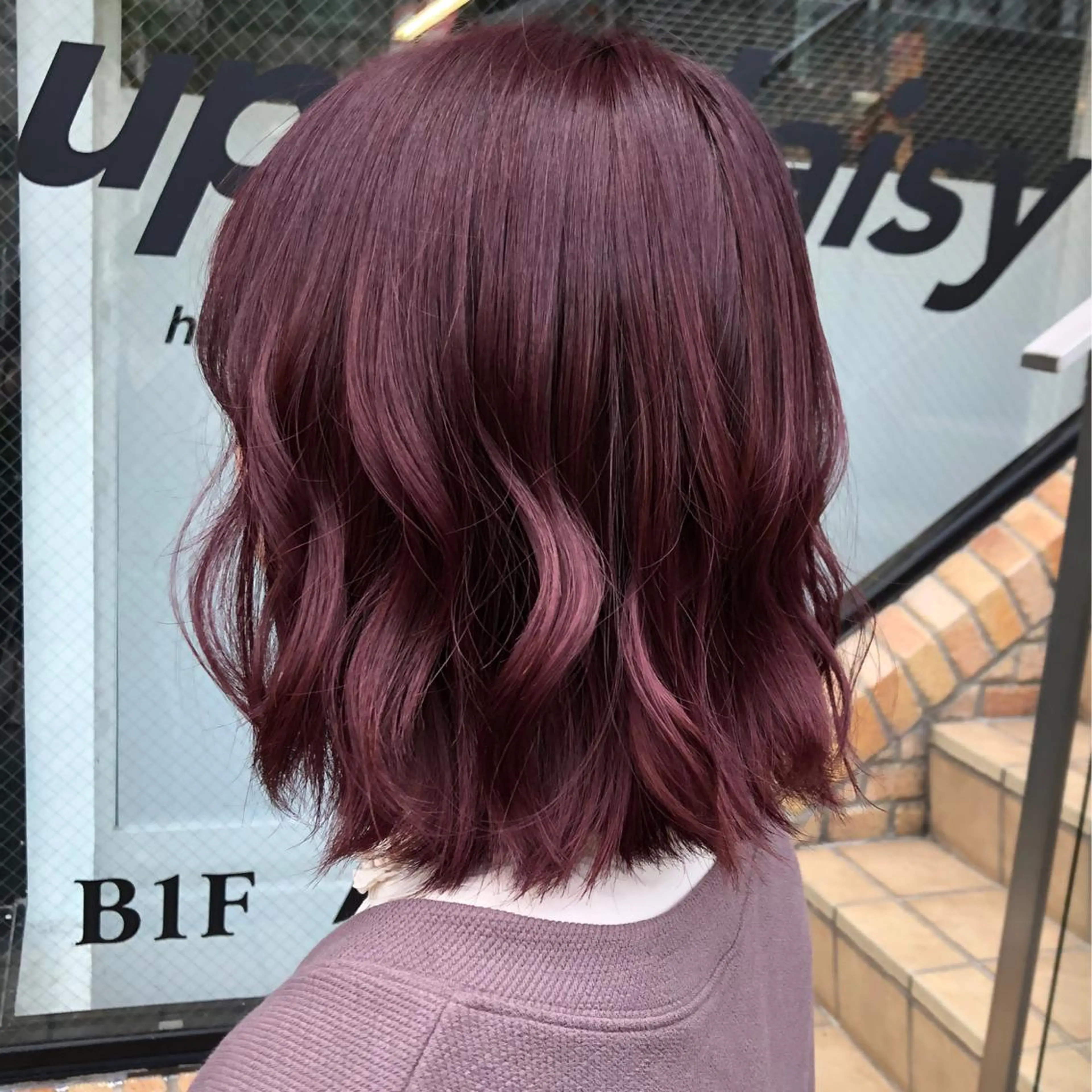 ミディアム カラー パーマ ヘアアレンジ 八巻 晴香のヘアスタイル