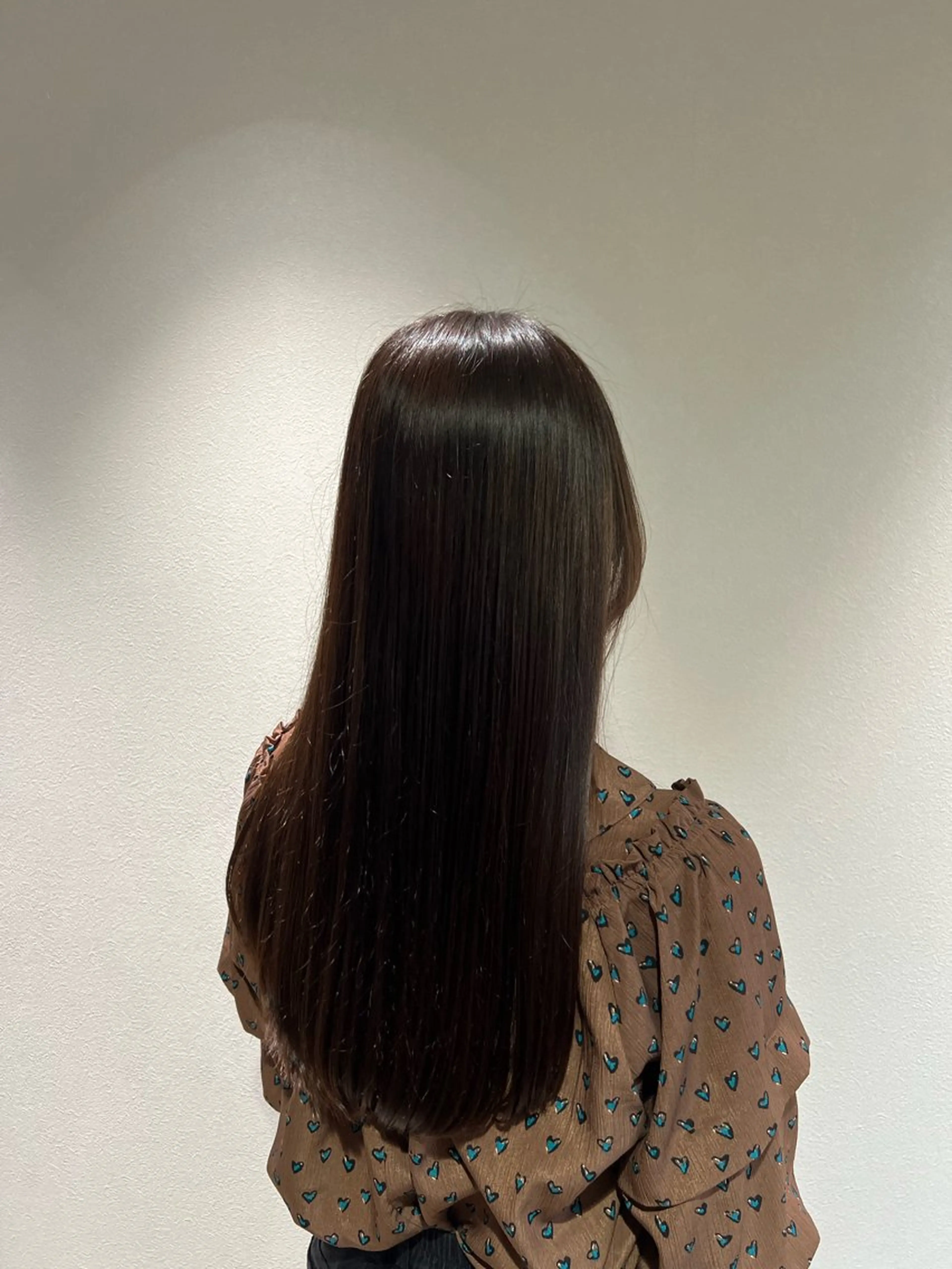 ロング 空 龍之介　　カラー 特化/レイヤーカットのヘアスタイル