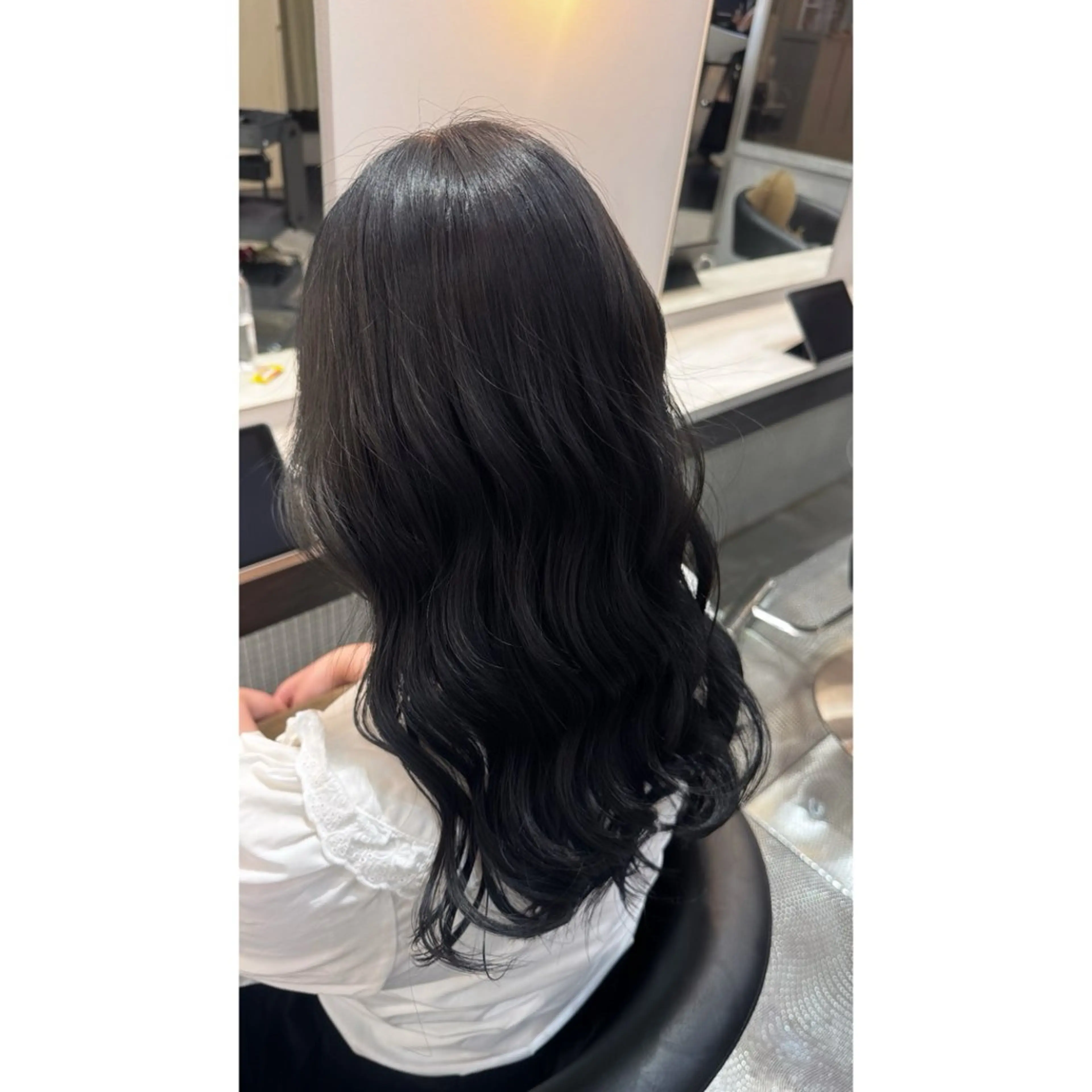 ロング カラー 黒髪 透明感カラー ヘアカラー トリートメント beaute錦糸町 🦖⋆͛yuka💚のヘアスタイル
